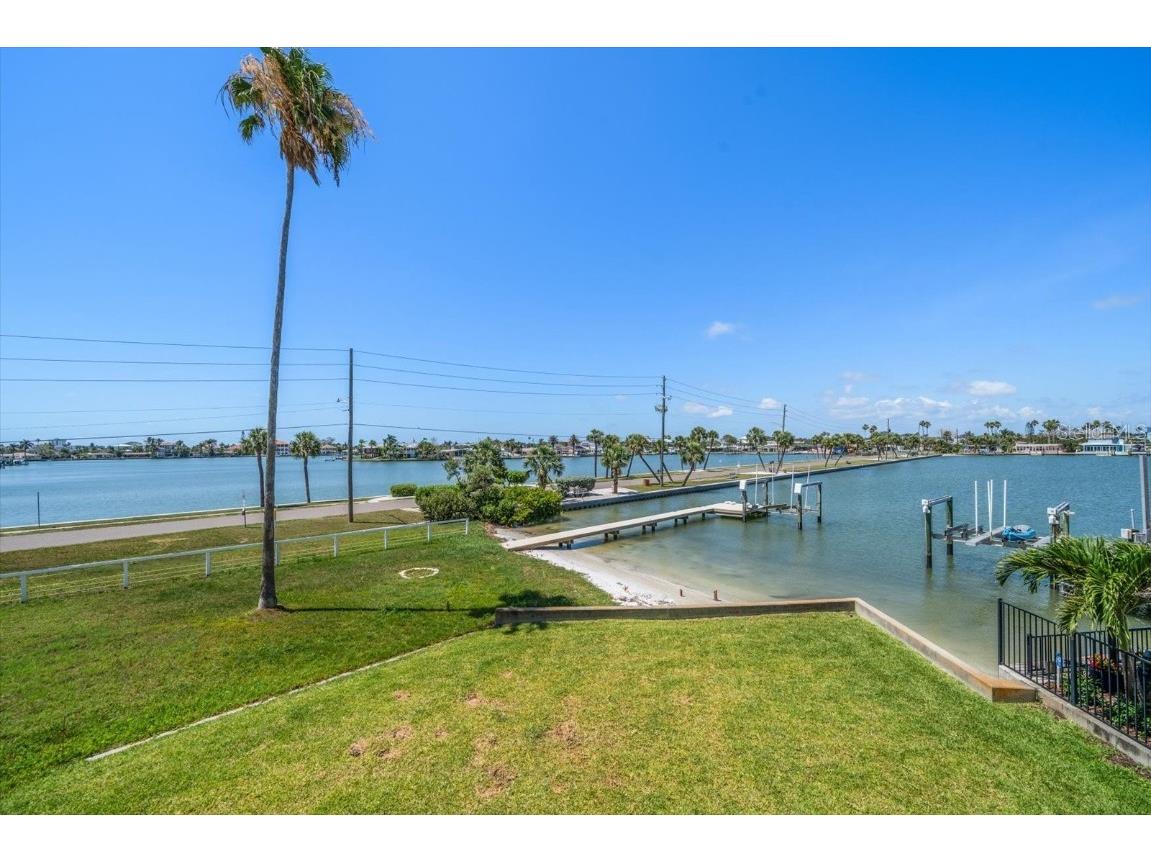 16047 Redington Drive Redington Beach FL 33708 - INTRACOASTAL TB8389846 image36