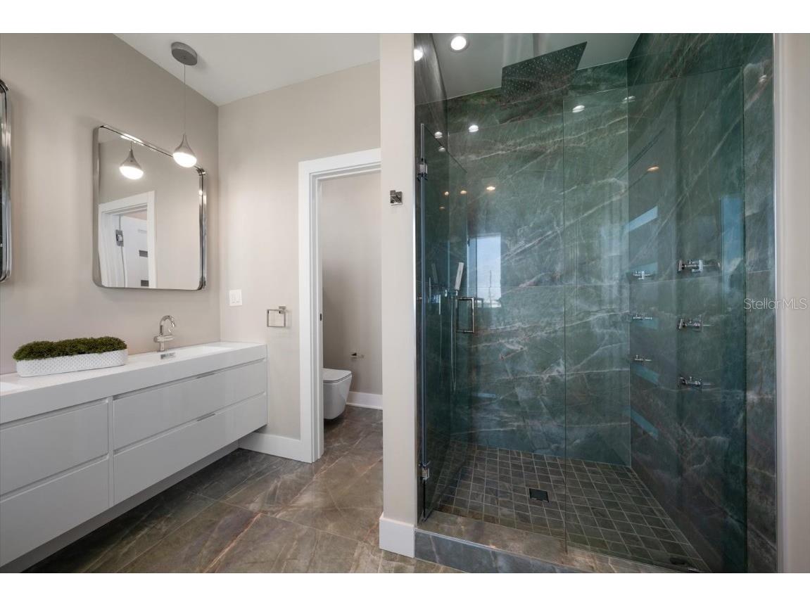 16047 Redington Drive Redington Beach FL 33708 - INTRACOASTAL TB8389846 image47