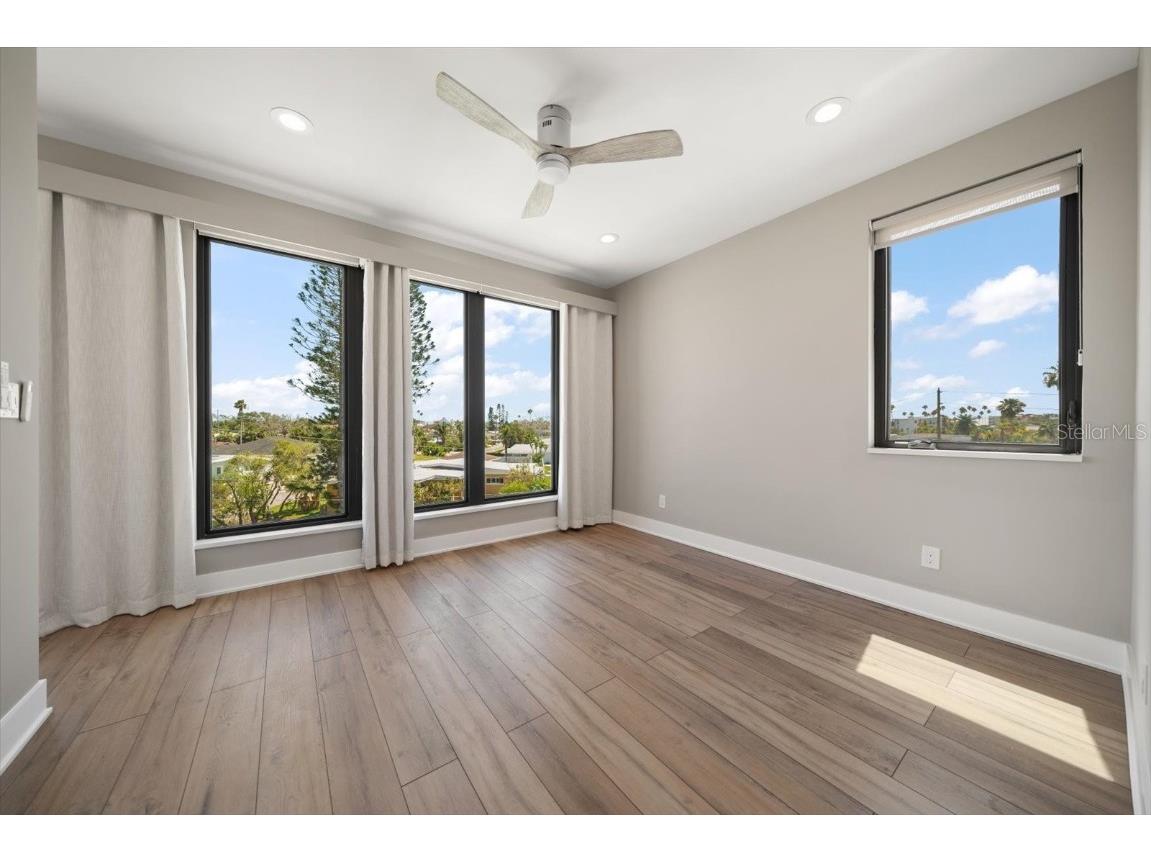 16047 Redington Drive Redington Beach FL 33708 - INTRACOASTAL TB8389846 image58