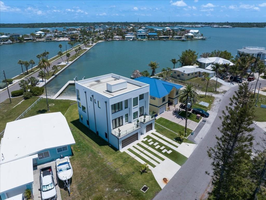 16047 Redington Drive Redington Beach FL 33708 - INTRACOASTAL TB8389846 image69