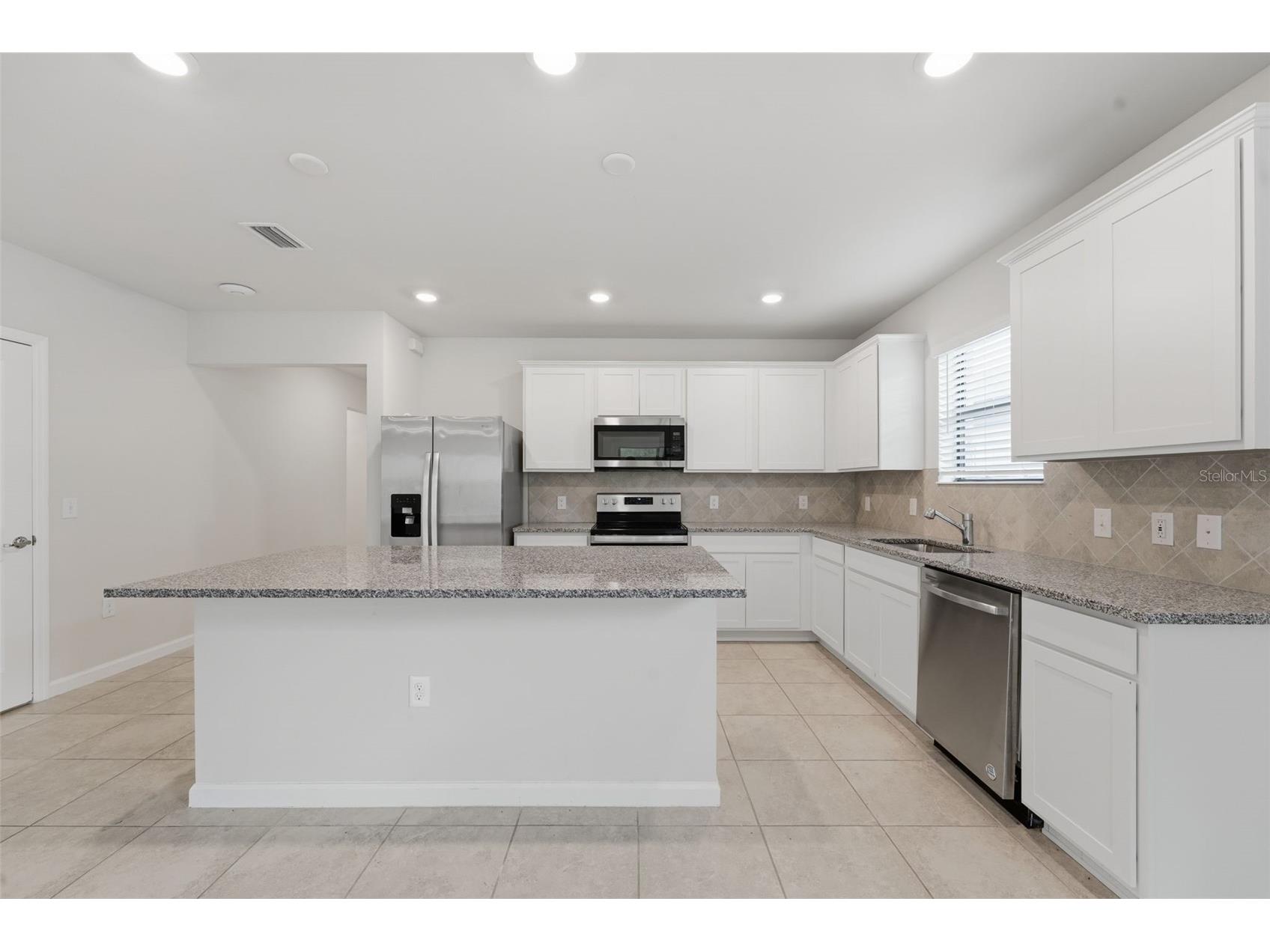 16048 Beachberry Drive North Fort Myers FL 33917 TB8500665 image6