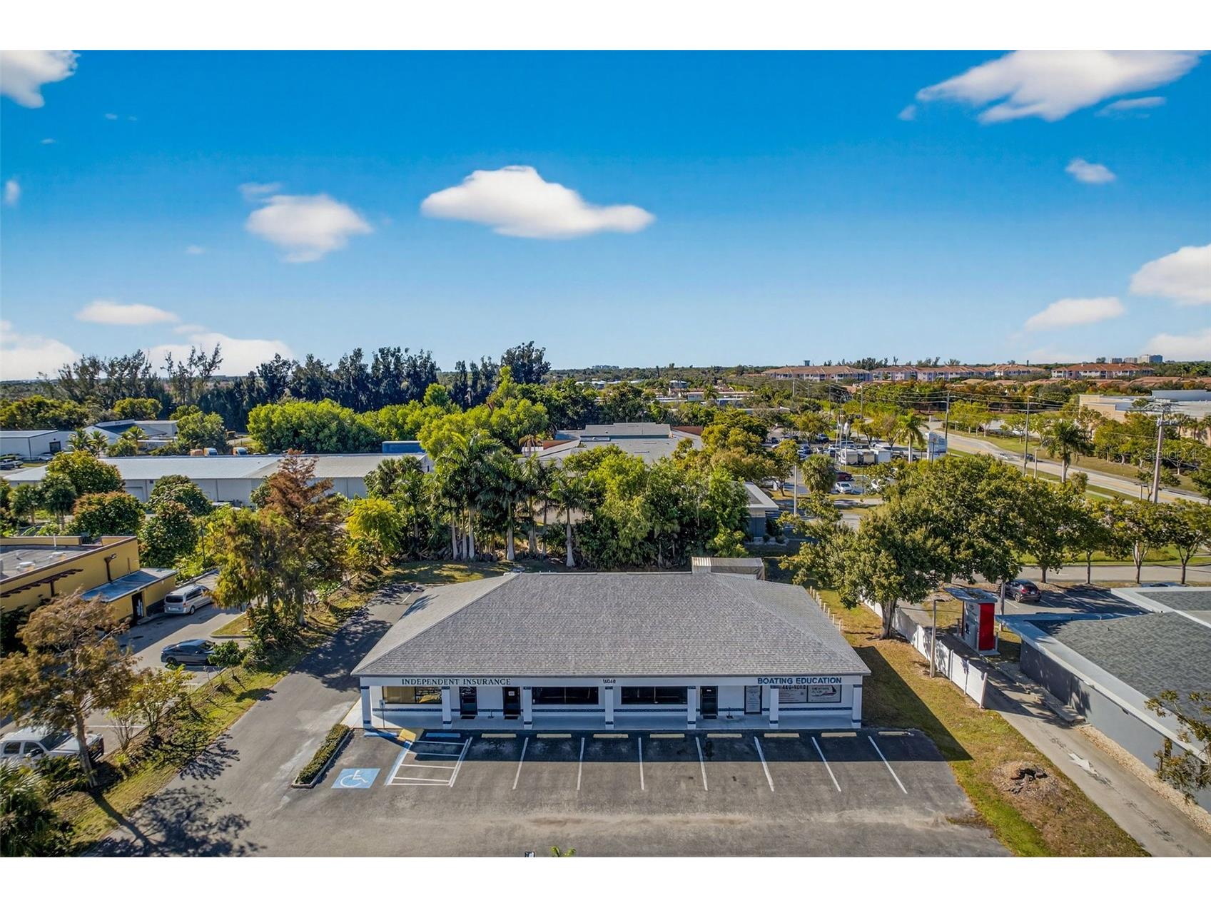 16048 San Carlos Boulevard Fort Myers FL 33908 TB8465379 image10