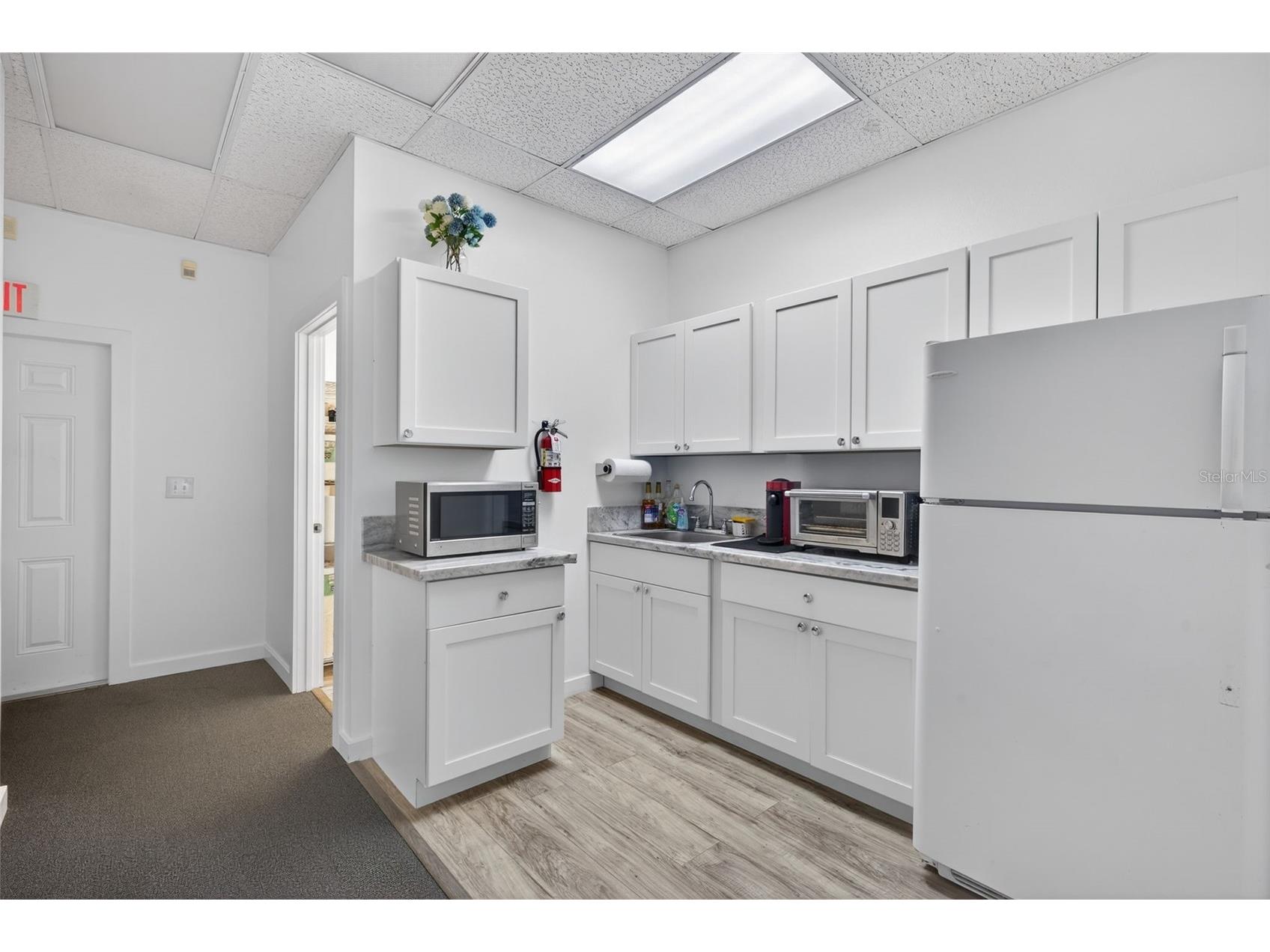 16048 San Carlos Boulevard Fort Myers FL 33908 TB8465379 image16