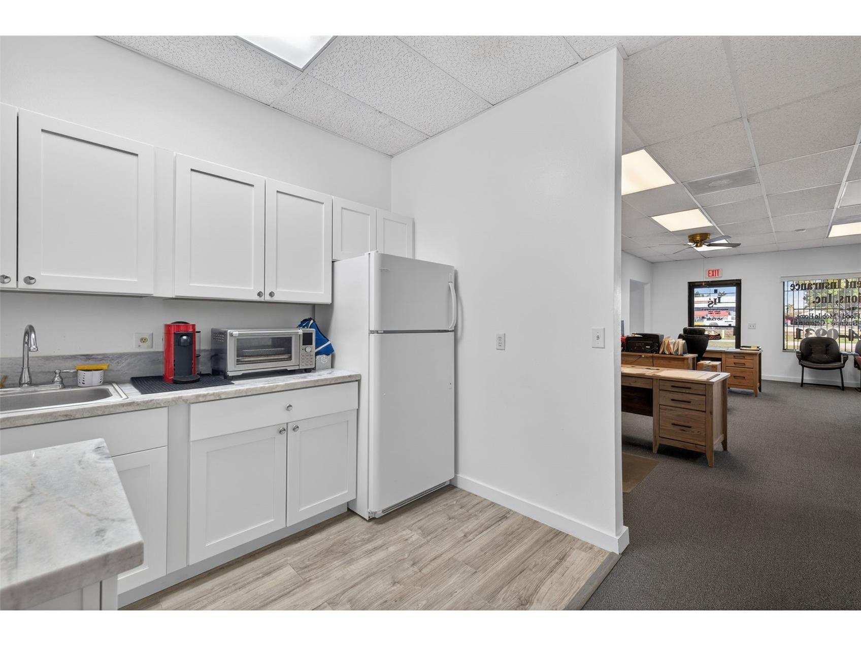 16048 San Carlos Boulevard Fort Myers FL 33908 TB8465379 image17