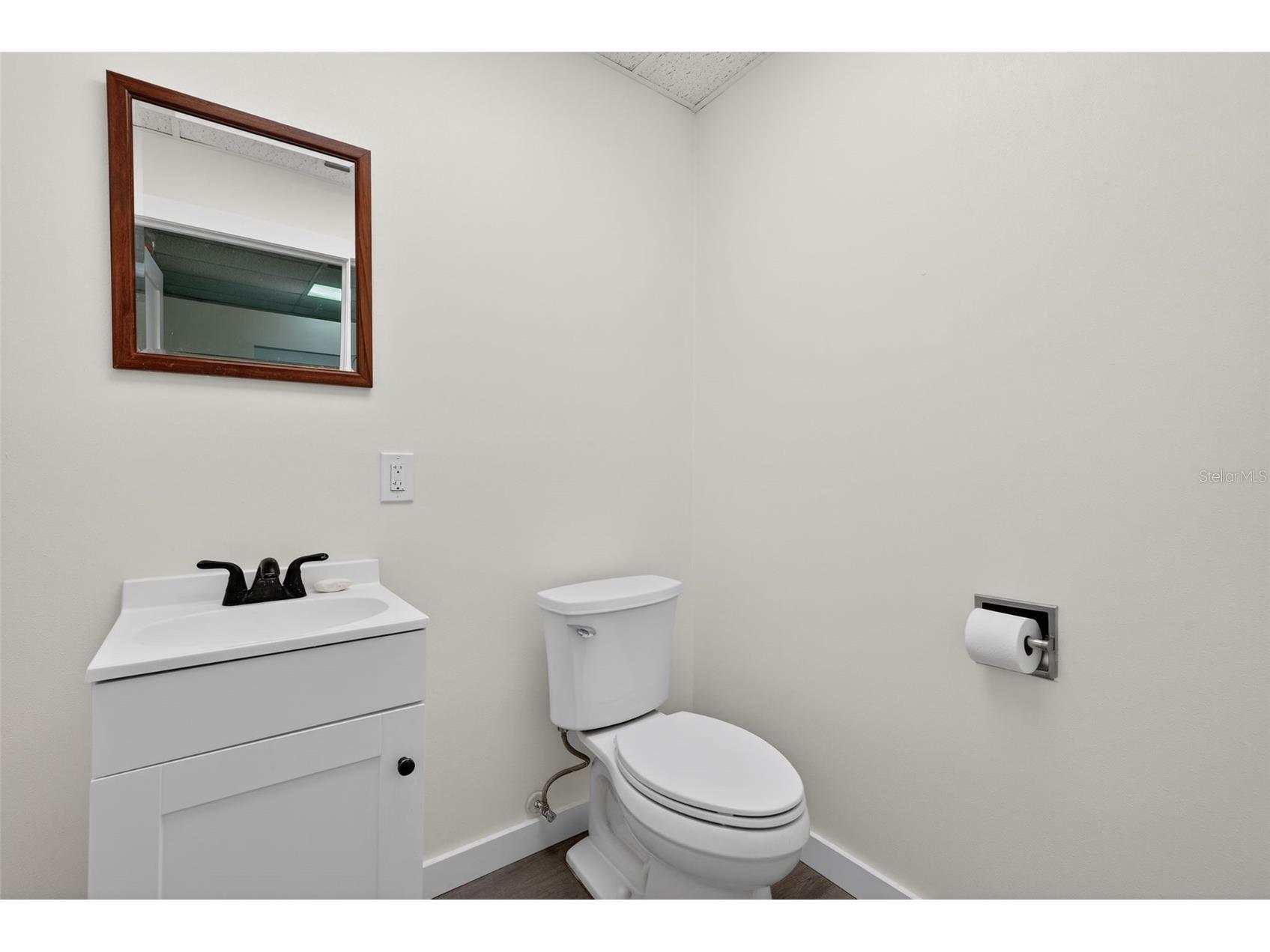 16048 San Carlos Boulevard Fort Myers FL 33908 TB8465379 image38