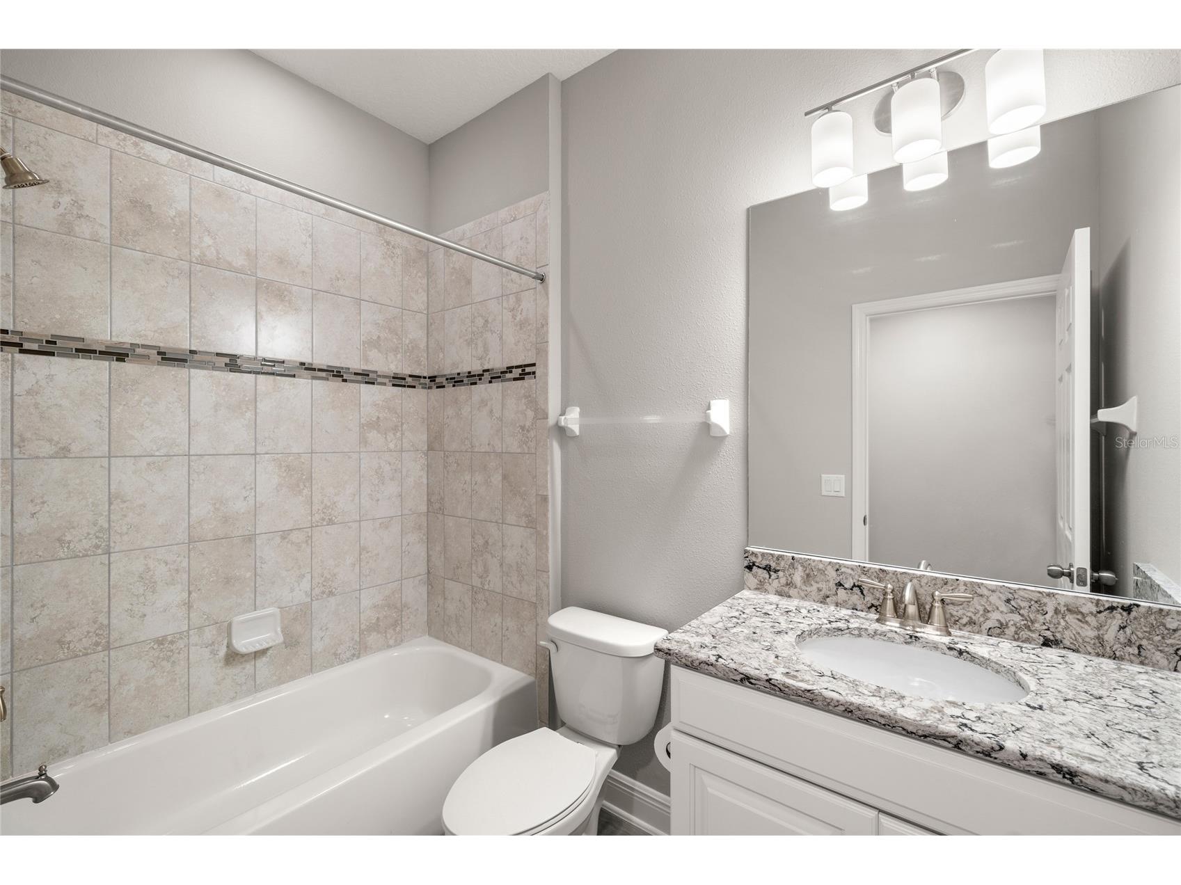 16049 Sonoma Grove Circle Tampa FL 33647 TB8514538 image22