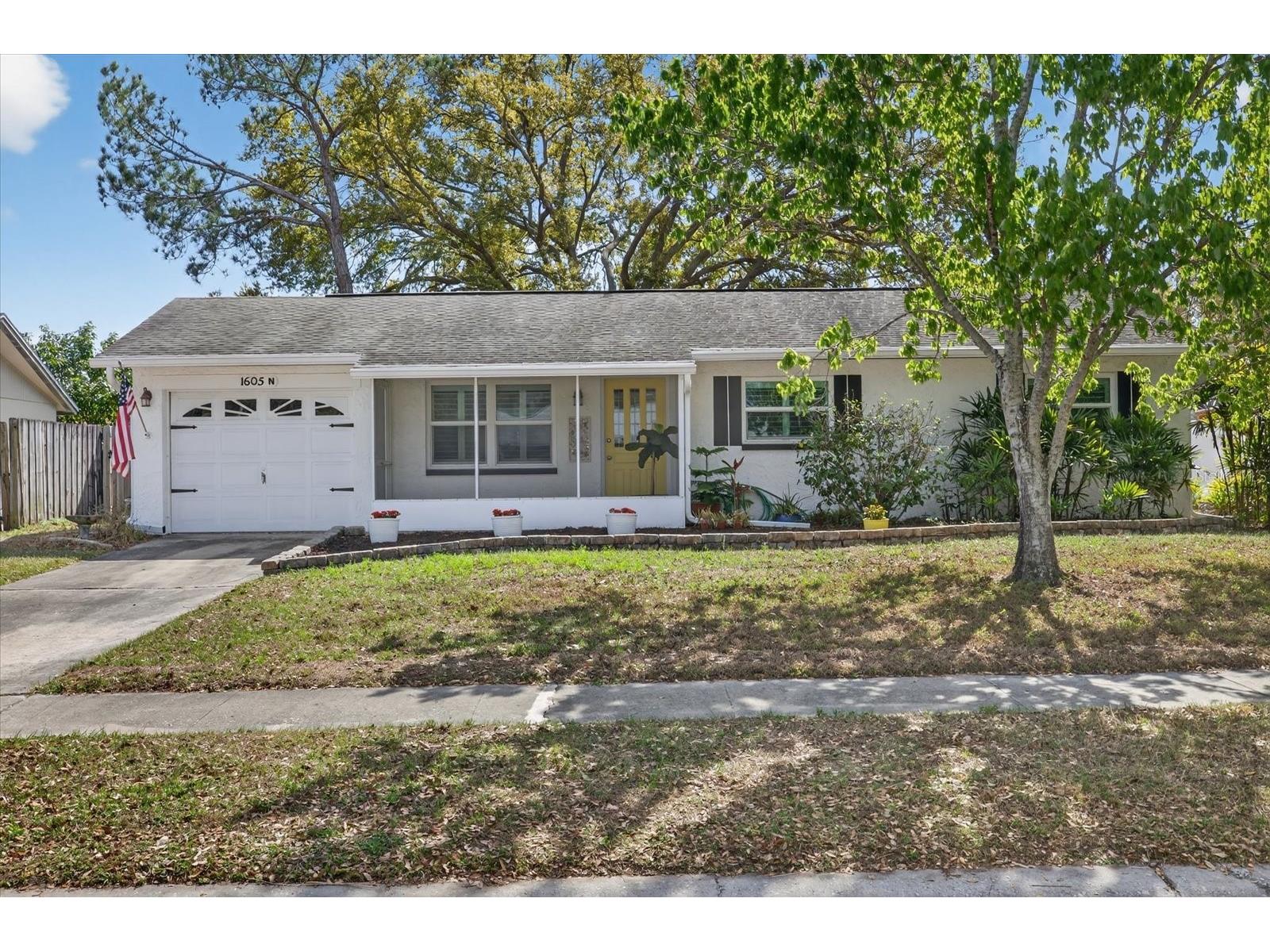 1605 Amberlea Drive N Dunedin FL 34698 TB8482345 image1