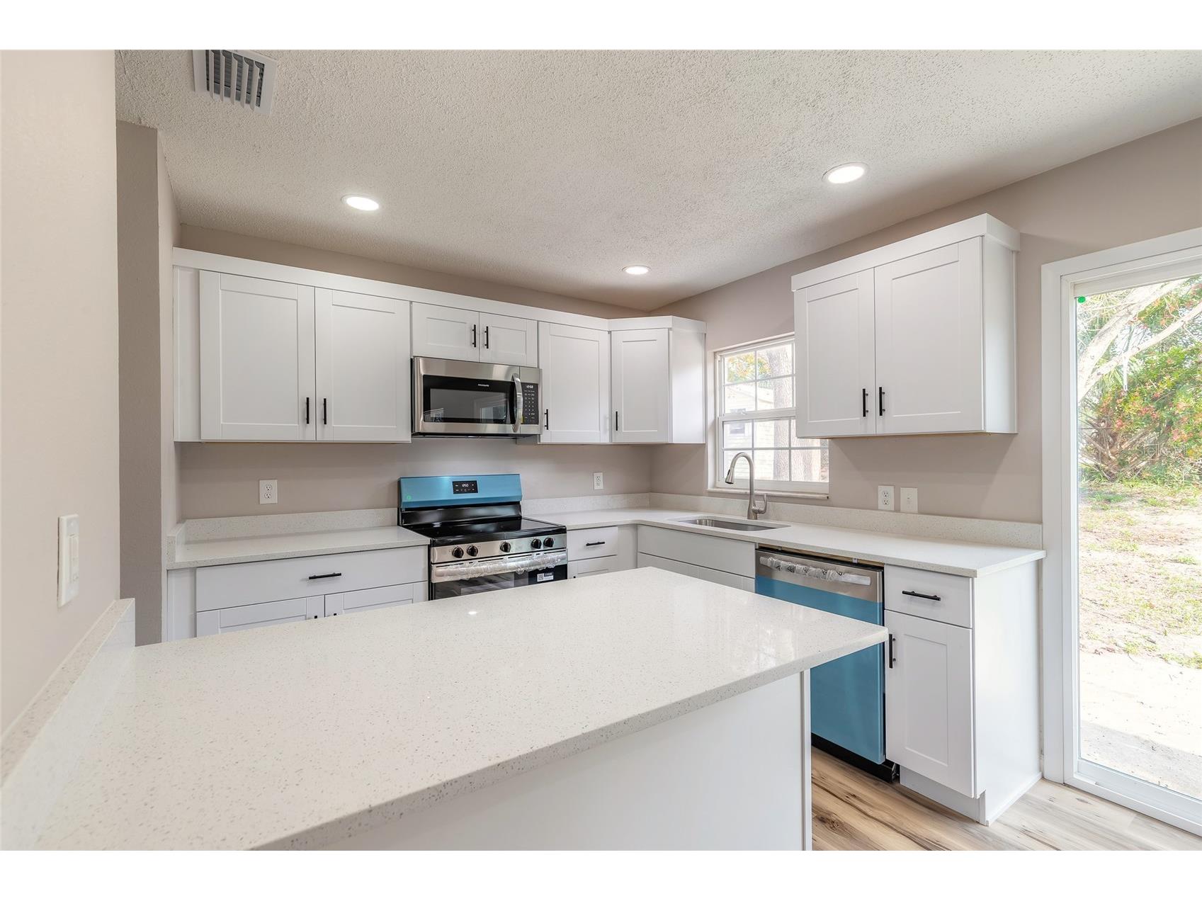 1605 Bradford Road Edgewater FL 32132 V4946547 image13