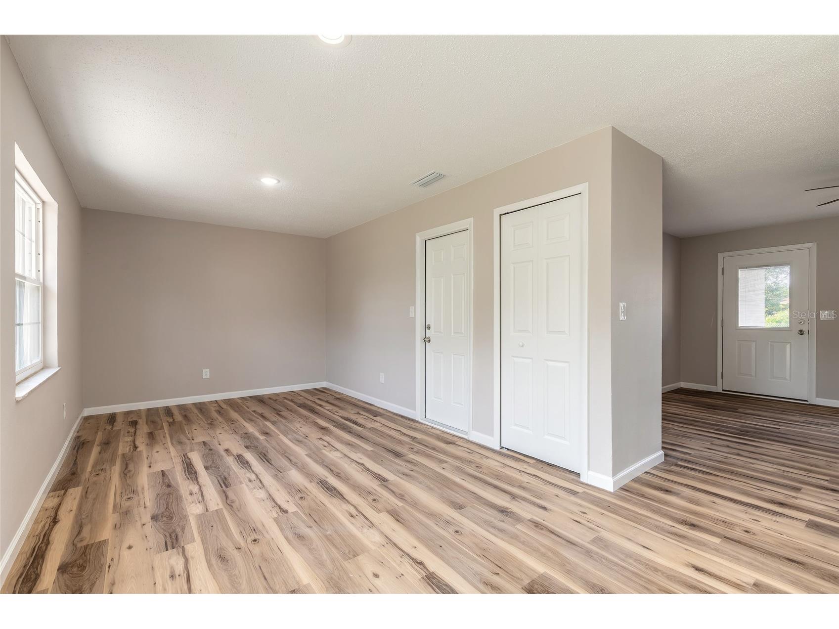 1605 Bradford Road Edgewater FL 32132 V4946547 image8