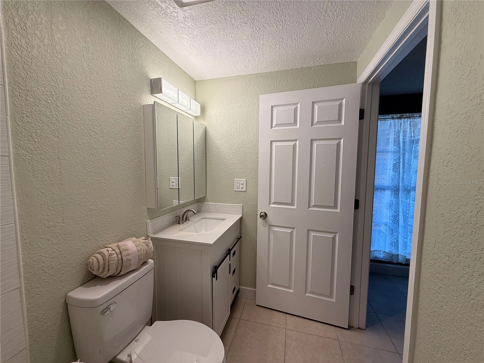1605 Club Circle #1605 Lakeshore FL 33854 K4903309 image11