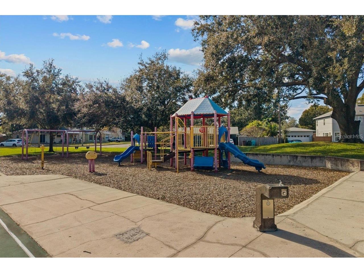 1605 Florinda Drive Orlando FL 32804 O6376405 image32