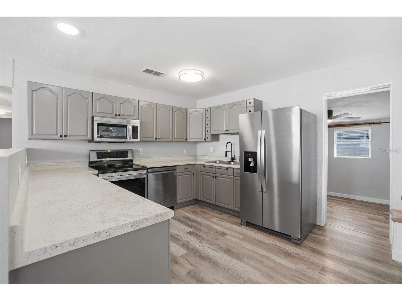 1605 Florinda Drive Orlando FL 32804 O6376405 image4