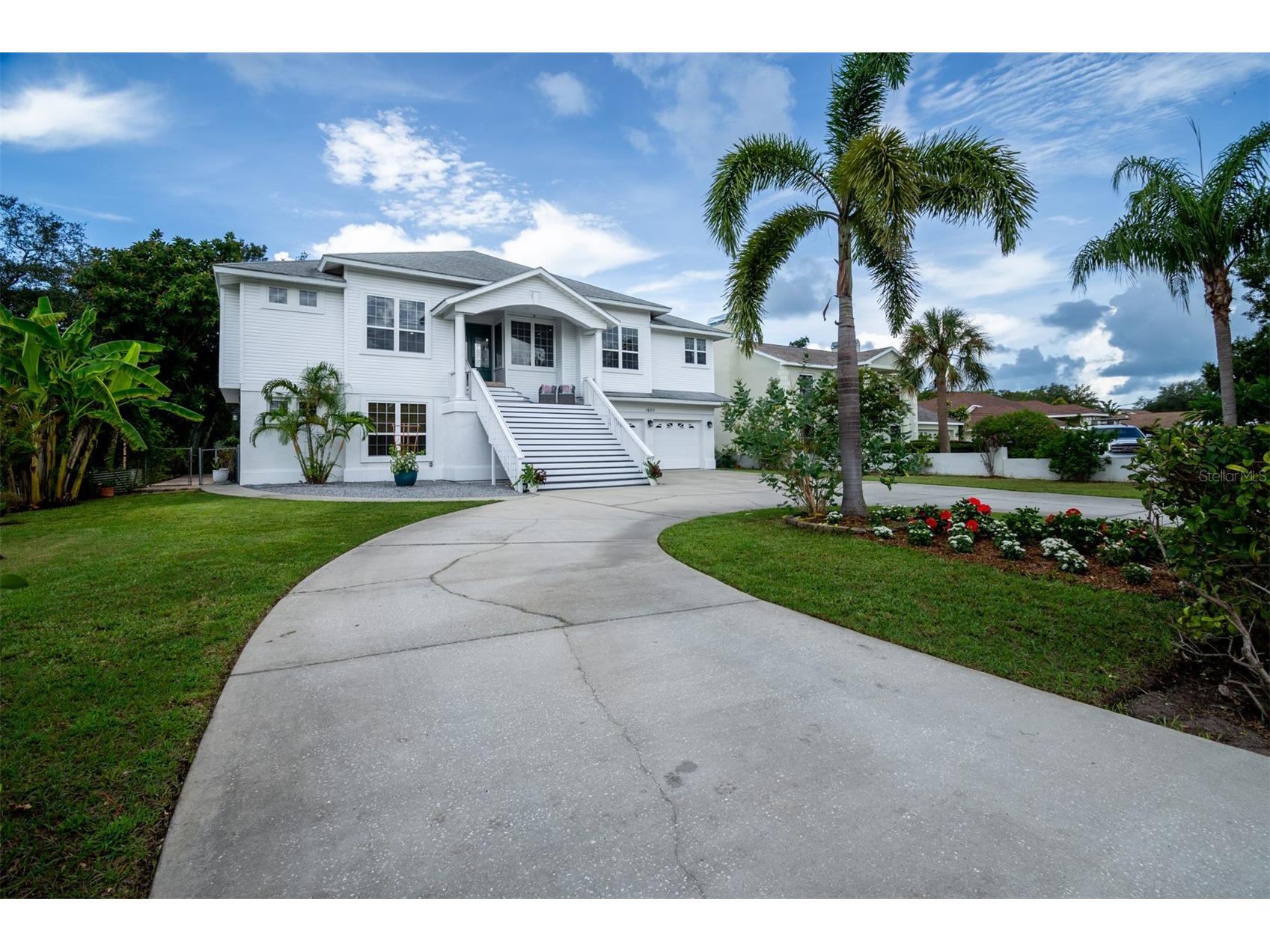 1605 Gulf Road Tarpon Springs FL 34689 TB8525355 image1