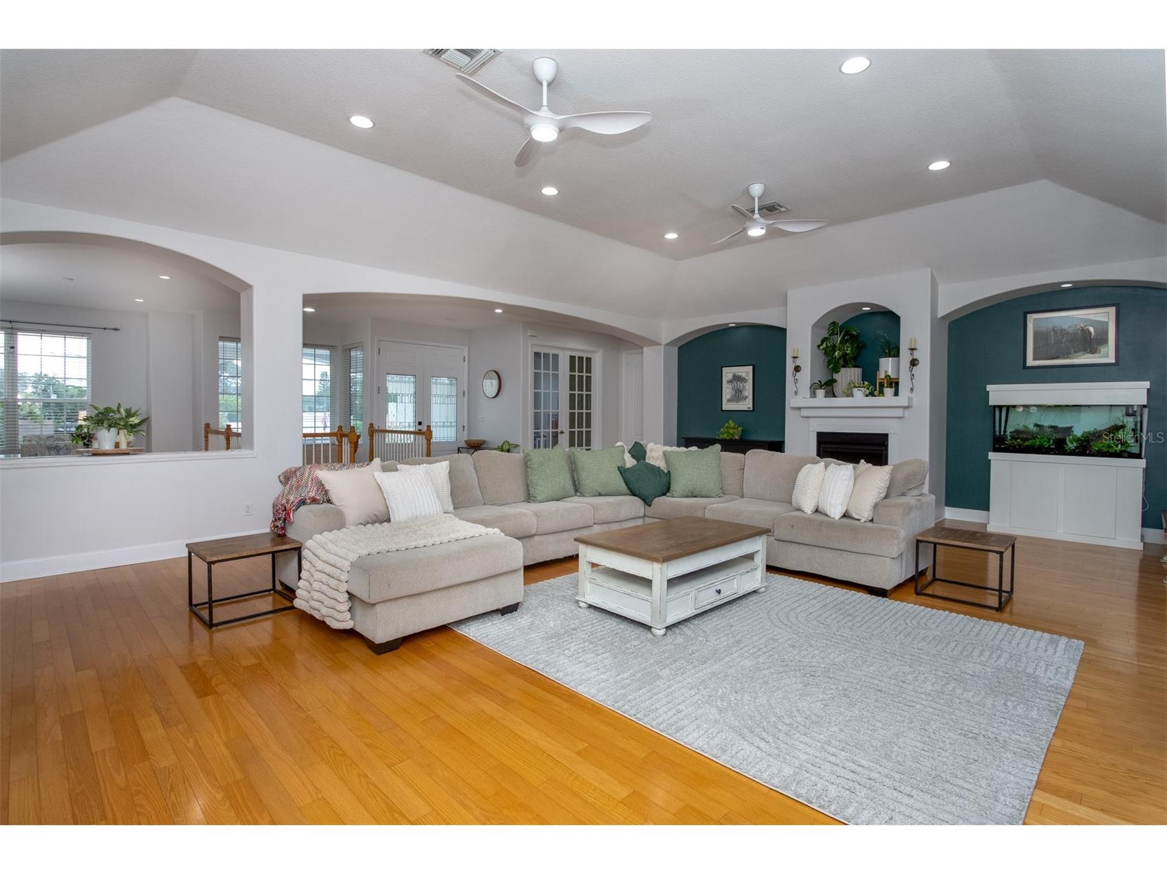 1605 Gulf Road Tarpon Springs FL 34689 TB8525355 image21