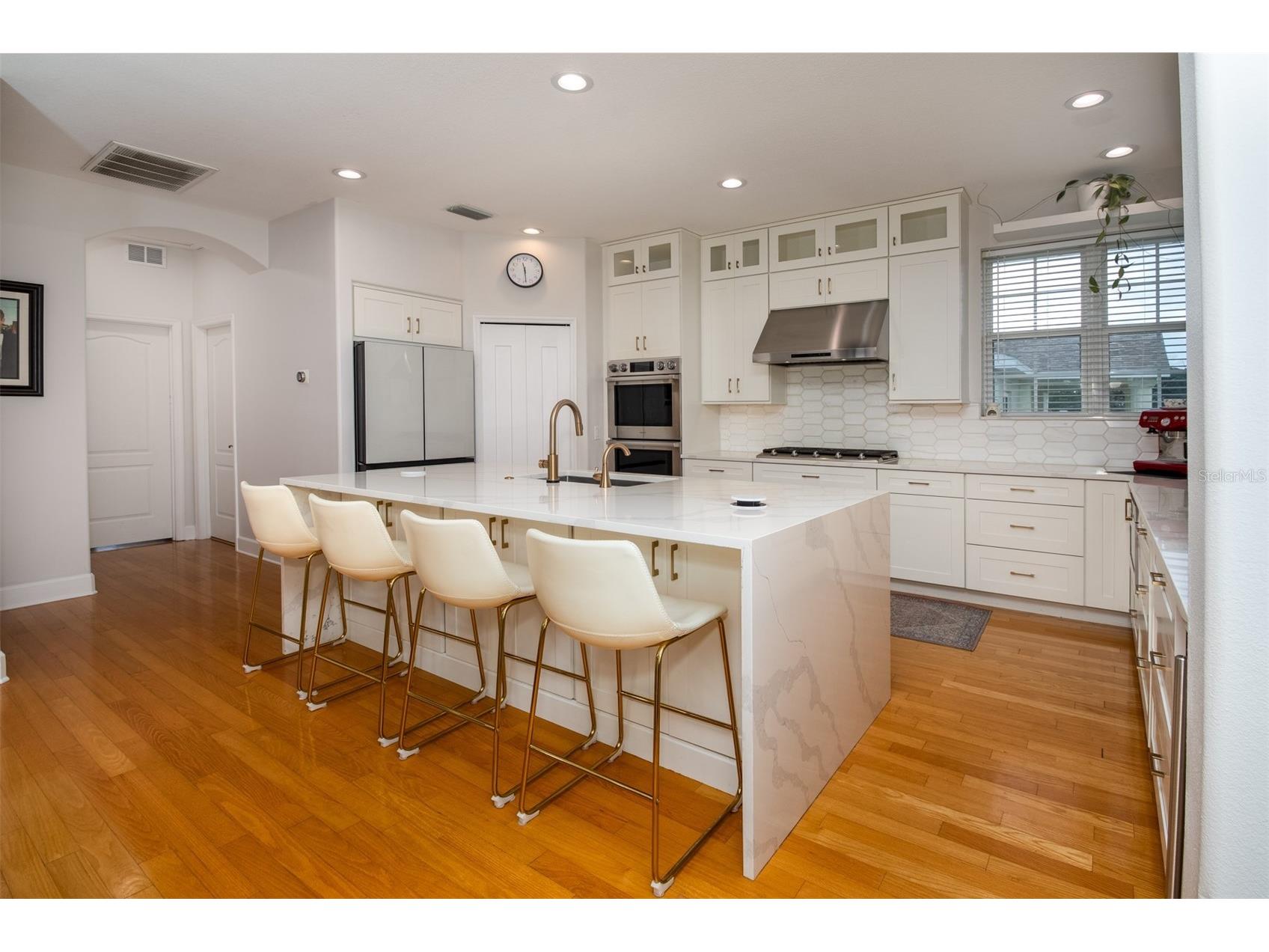 1605 Gulf Road Tarpon Springs FL 34689 TB8525355 image5