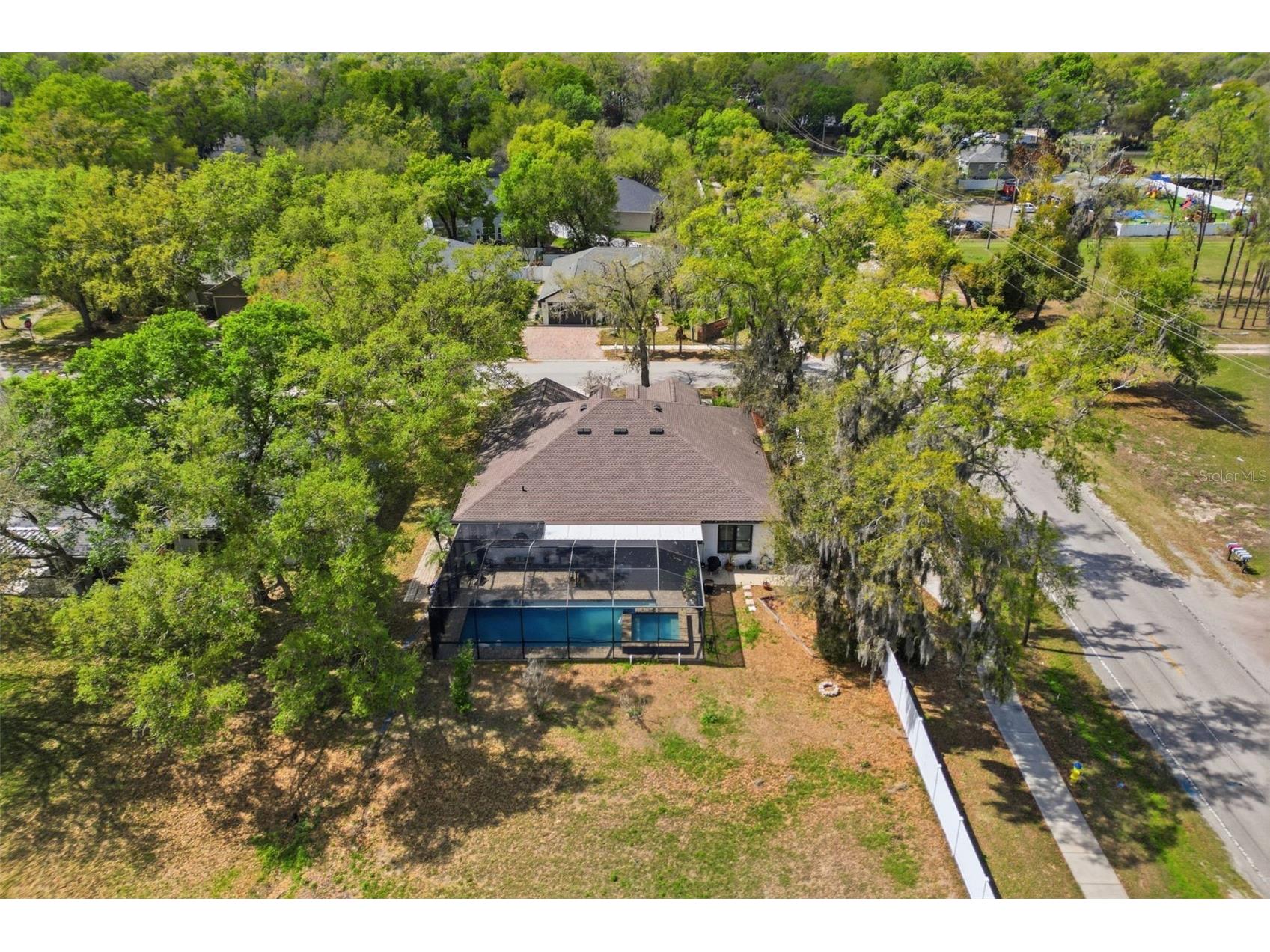 1605 Hidden Meadow Court Valrico FL 33594 TB8487073 image21