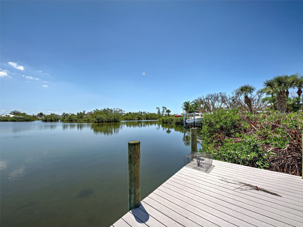 1605 Manor Road Englewood FL 34223 - AINGER CREEK D6142397 image59
