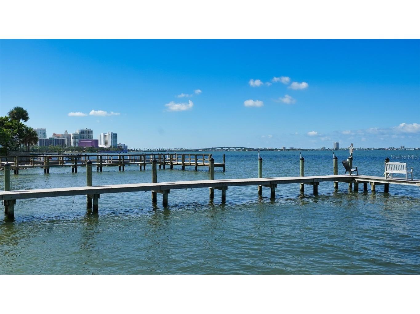 1605 Palmetto Lane Sarasota FL 34236 - SARASOTA BAY A4582351 image1