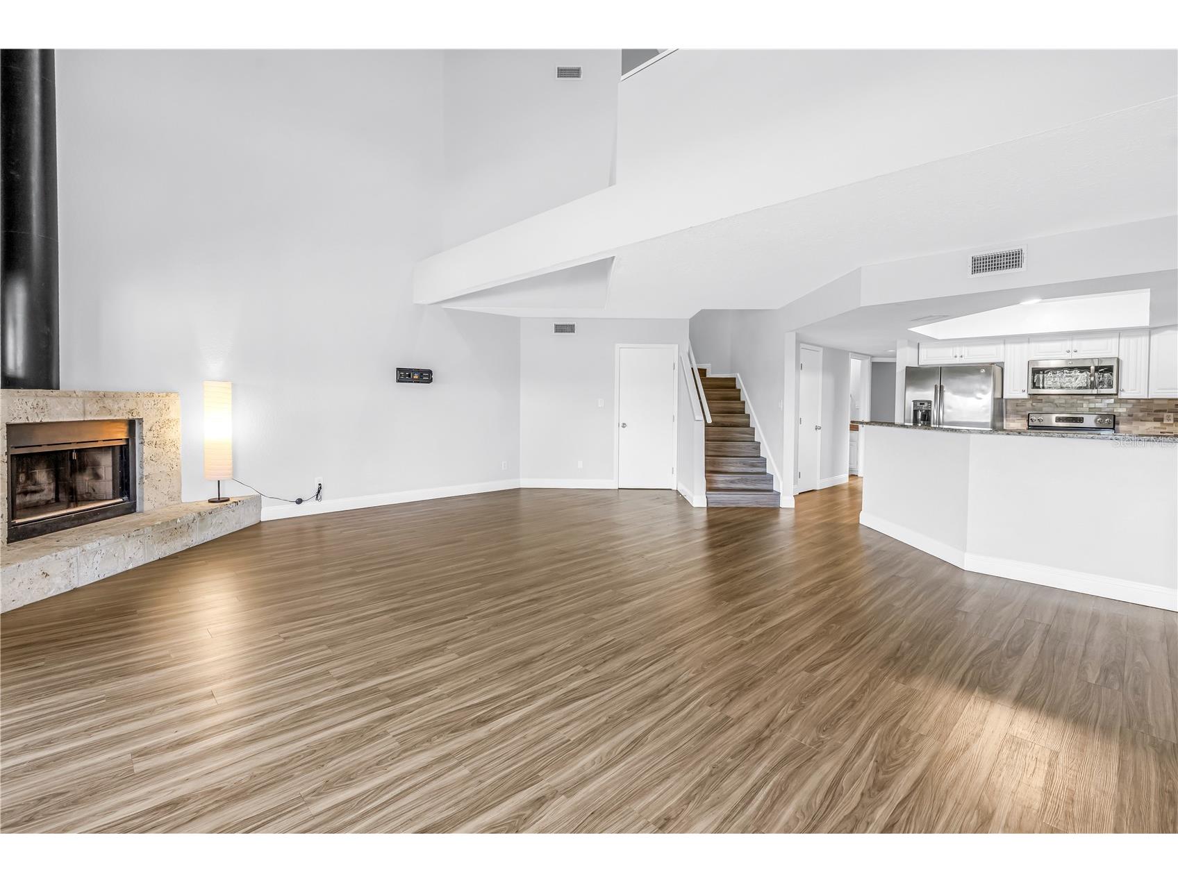 1605 Royal Palm Drive S #A Gulfport FL 33707 TB8463593 image13