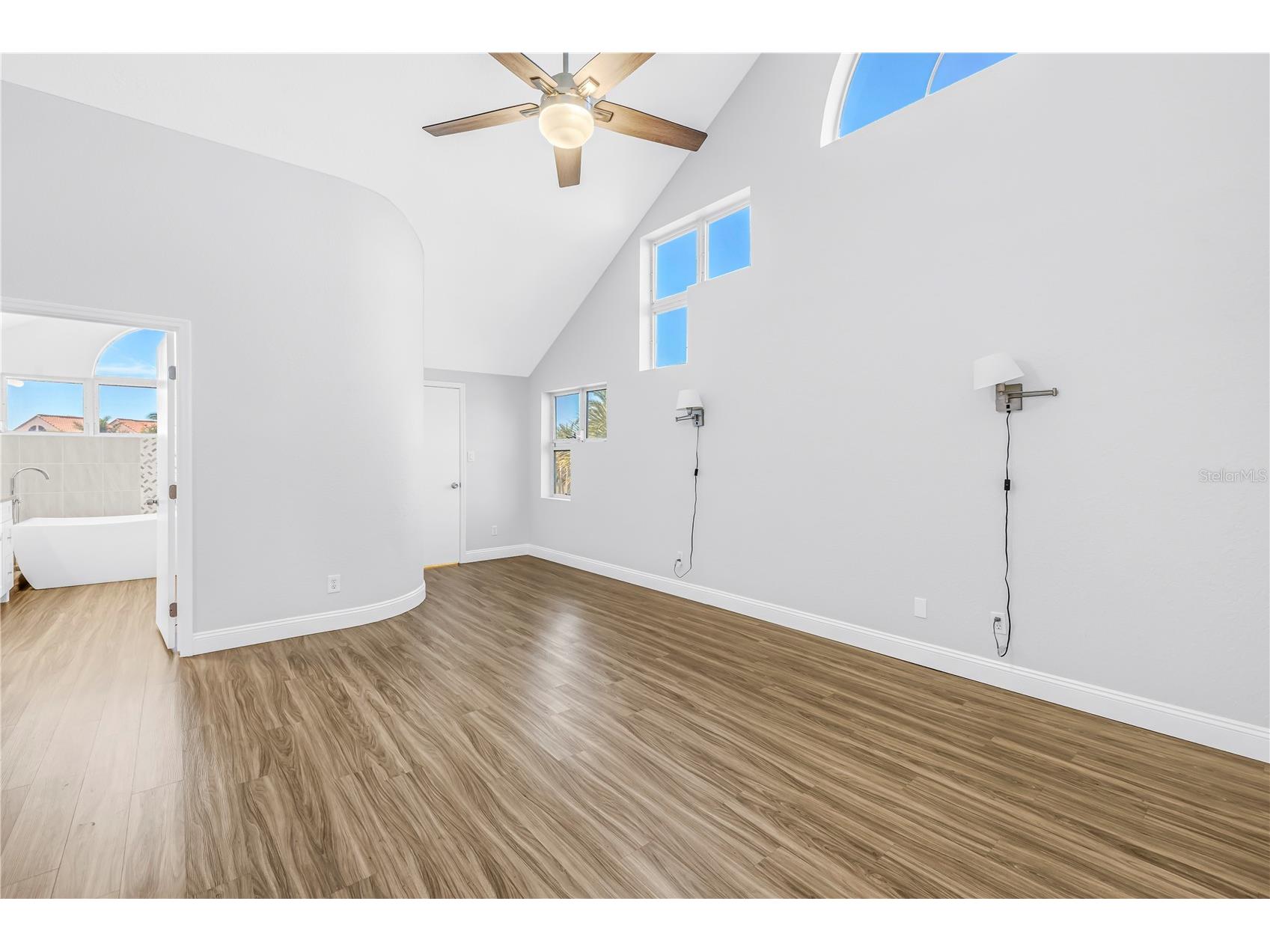 1605 Royal Palm Drive S #A Gulfport FL 33707 TB8463593 image21