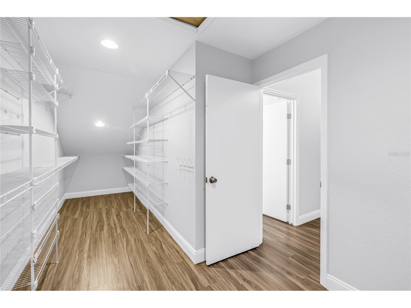 1605 Royal Palm Drive S #A Gulfport FL 33707 TB8463593 image23