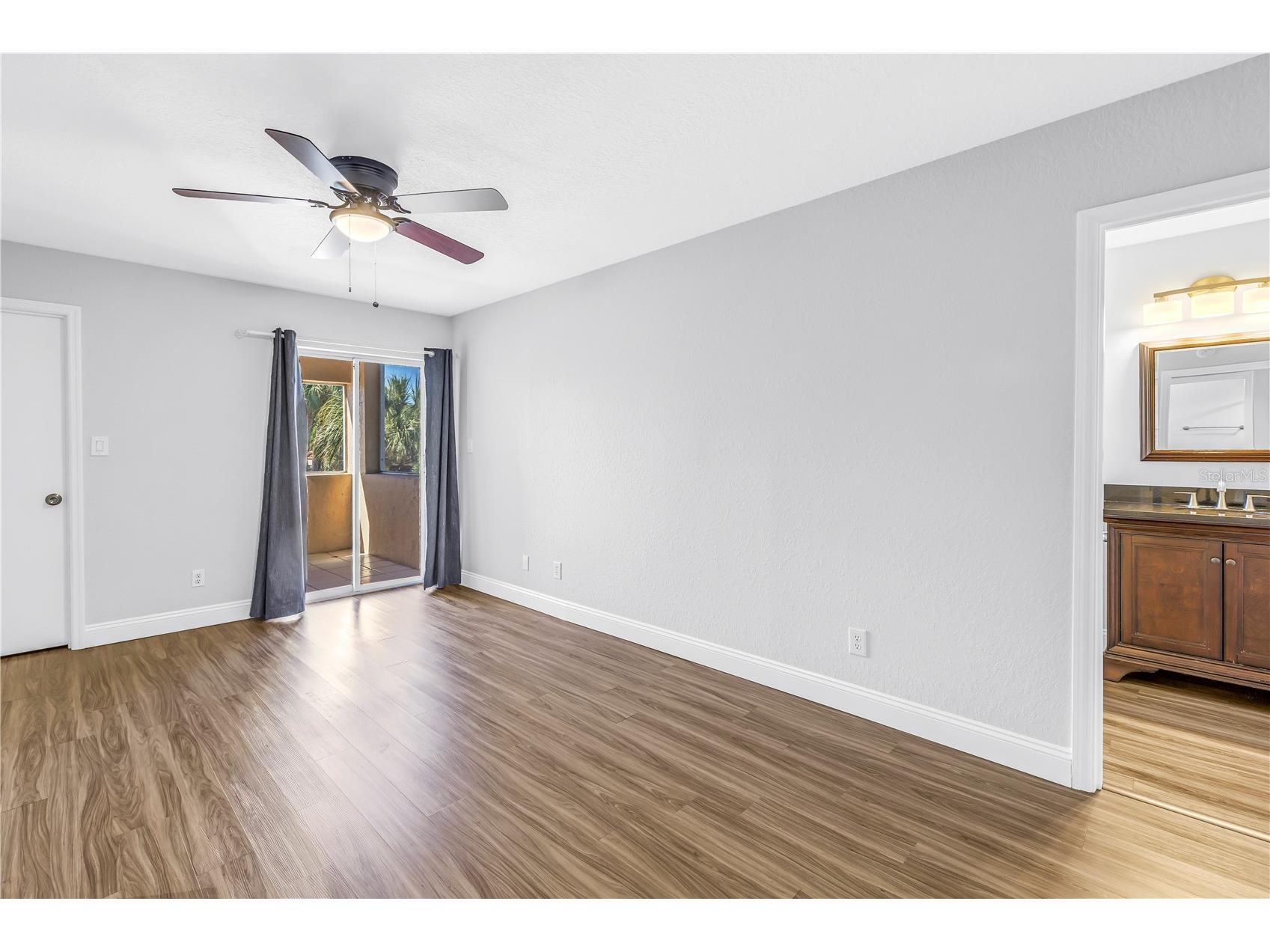 1605 Royal Palm Drive S #A Gulfport FL 33707 TB8463593 image31