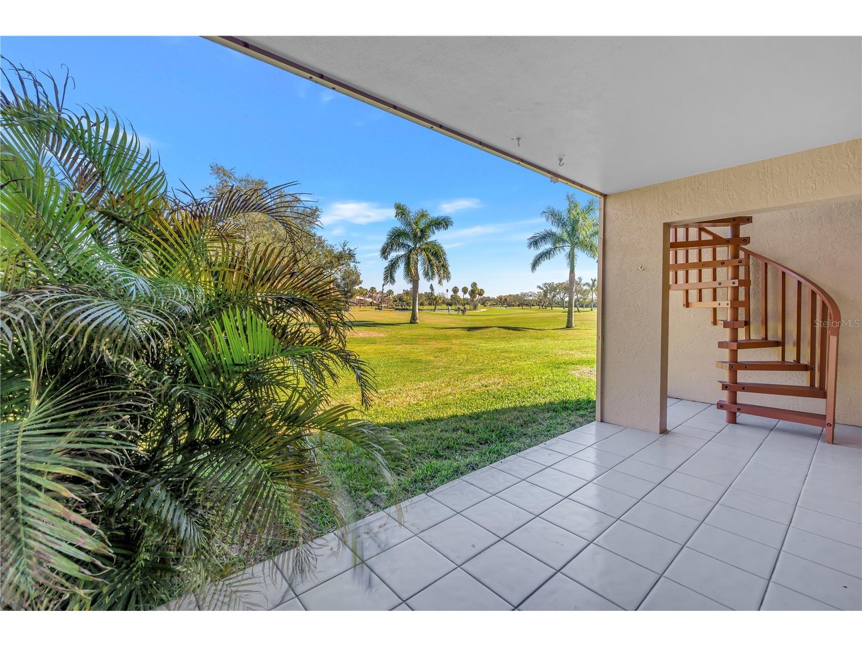 1605 Royal Palm Drive S #A Gulfport FL 33707 TB8463593 image41