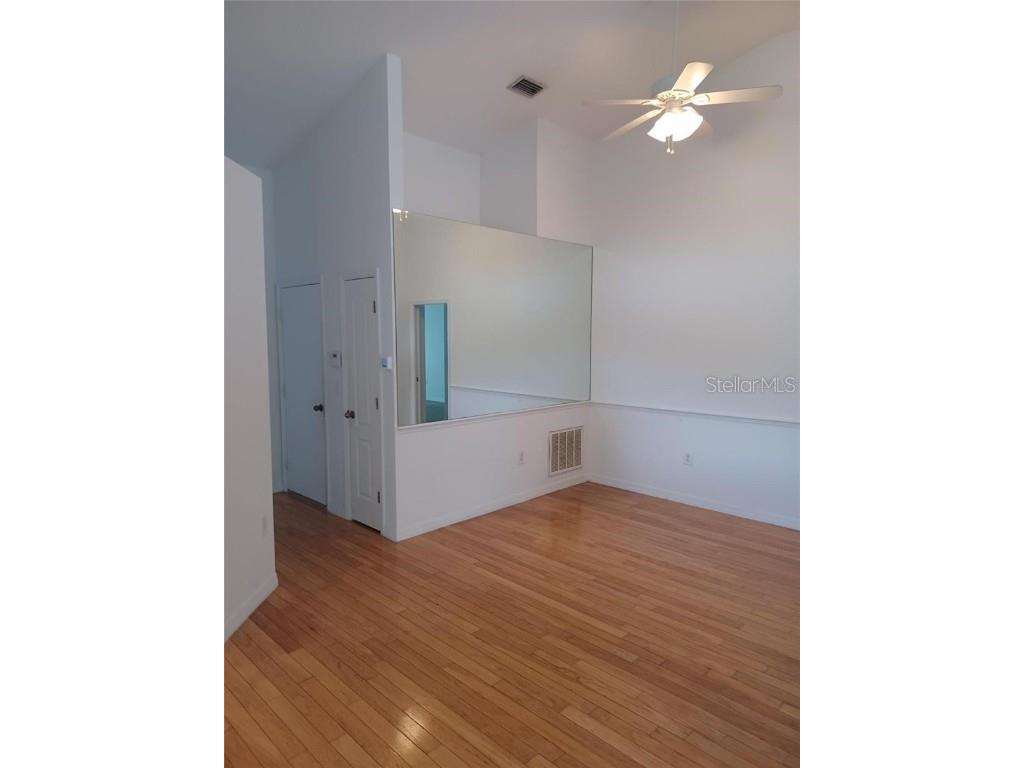 1605 Send Way Lutz FL 33549 - BIRD LAKE TB8392489 image15