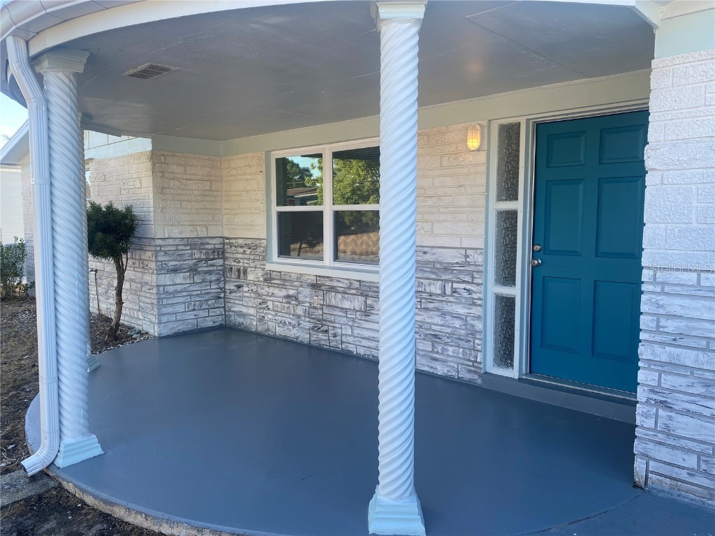 1605 Sentinel Street Holiday FL 34690 U8221462 image1