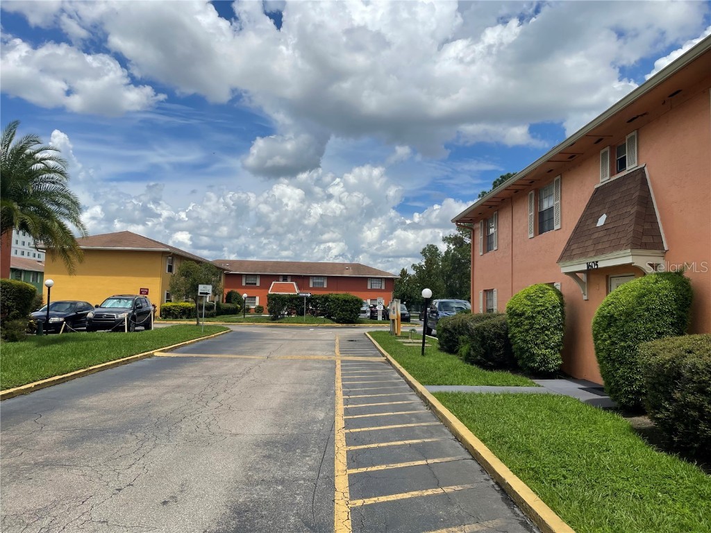 1605 W Oak Ridge Road #1605D Orlando FL 32809 S5111963 image1
