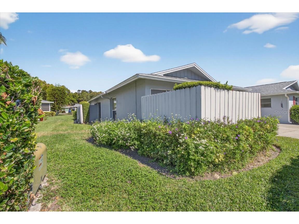 1605 Whitebridge Drive #B Palm Harbor FL 34684 TB8444503 image40