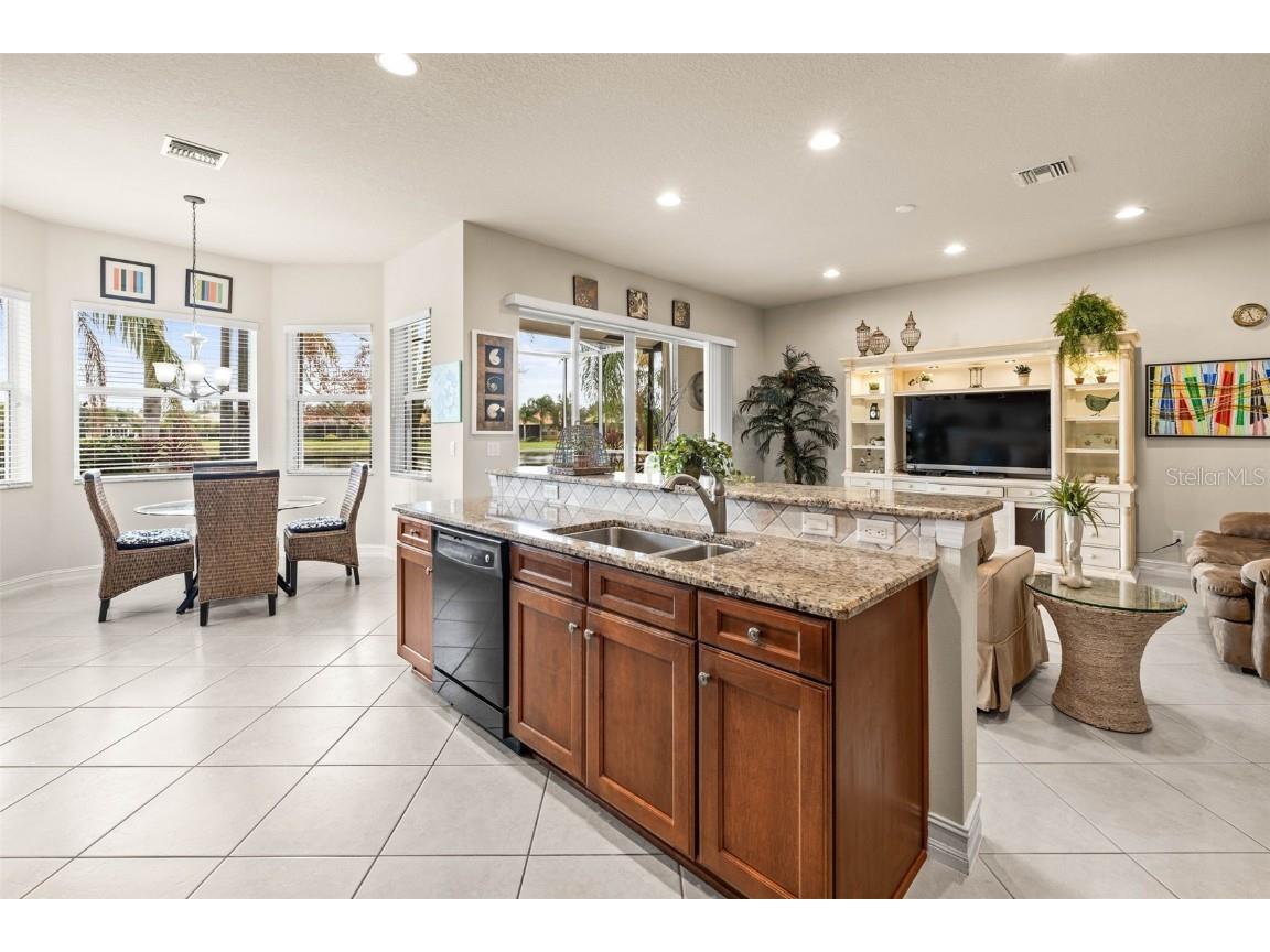 16051 Golden Lakes Drive Wimauma FL 33598 TB8446495 image10