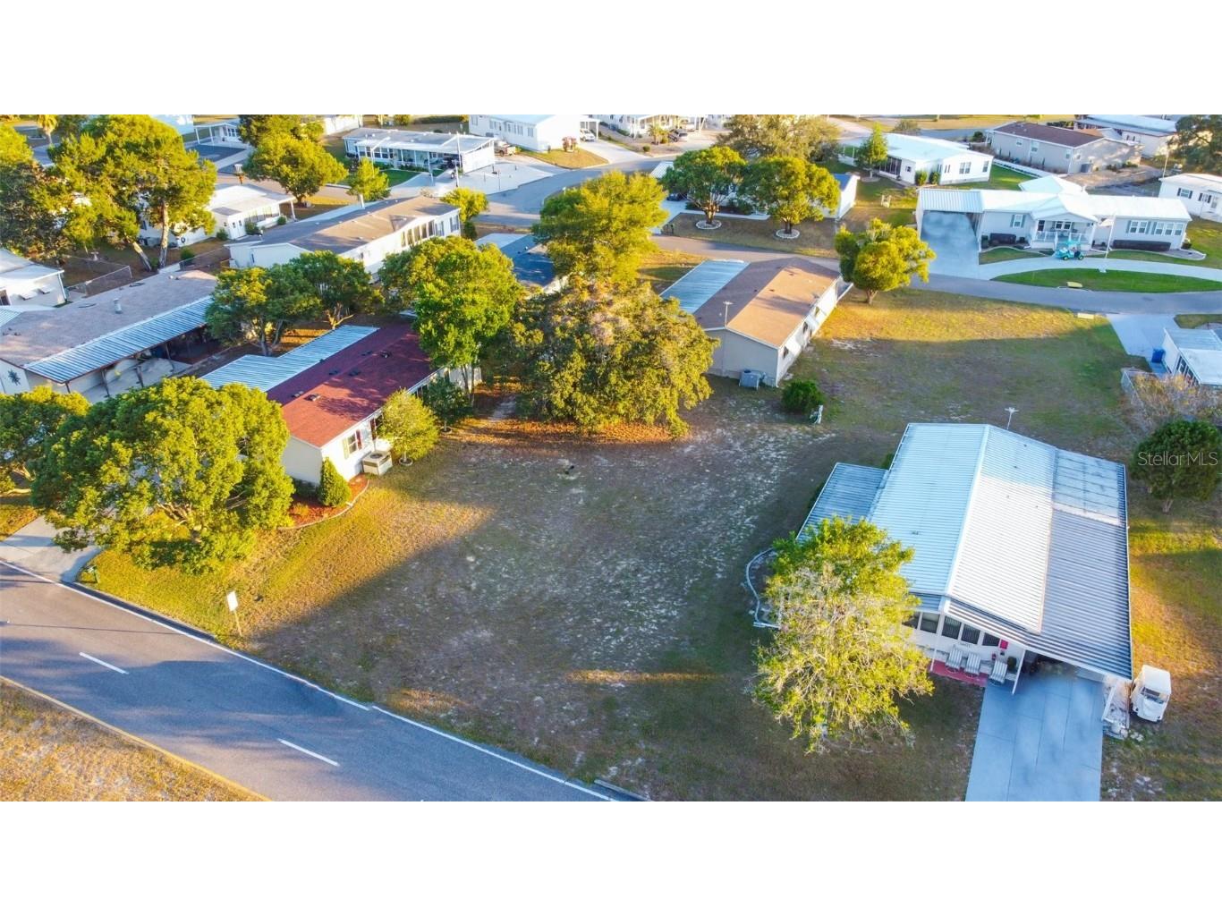 16059 Brookridge Boulevard Brooksville FL 34613 W7859568 image1