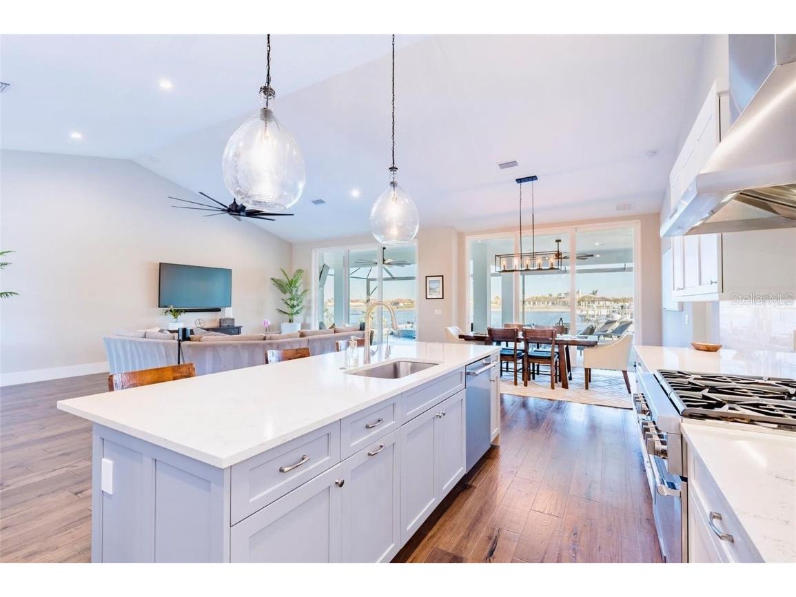 1606 4th Street E Palmetto FL 34221 - MANATEE RIVER A4666941 image11