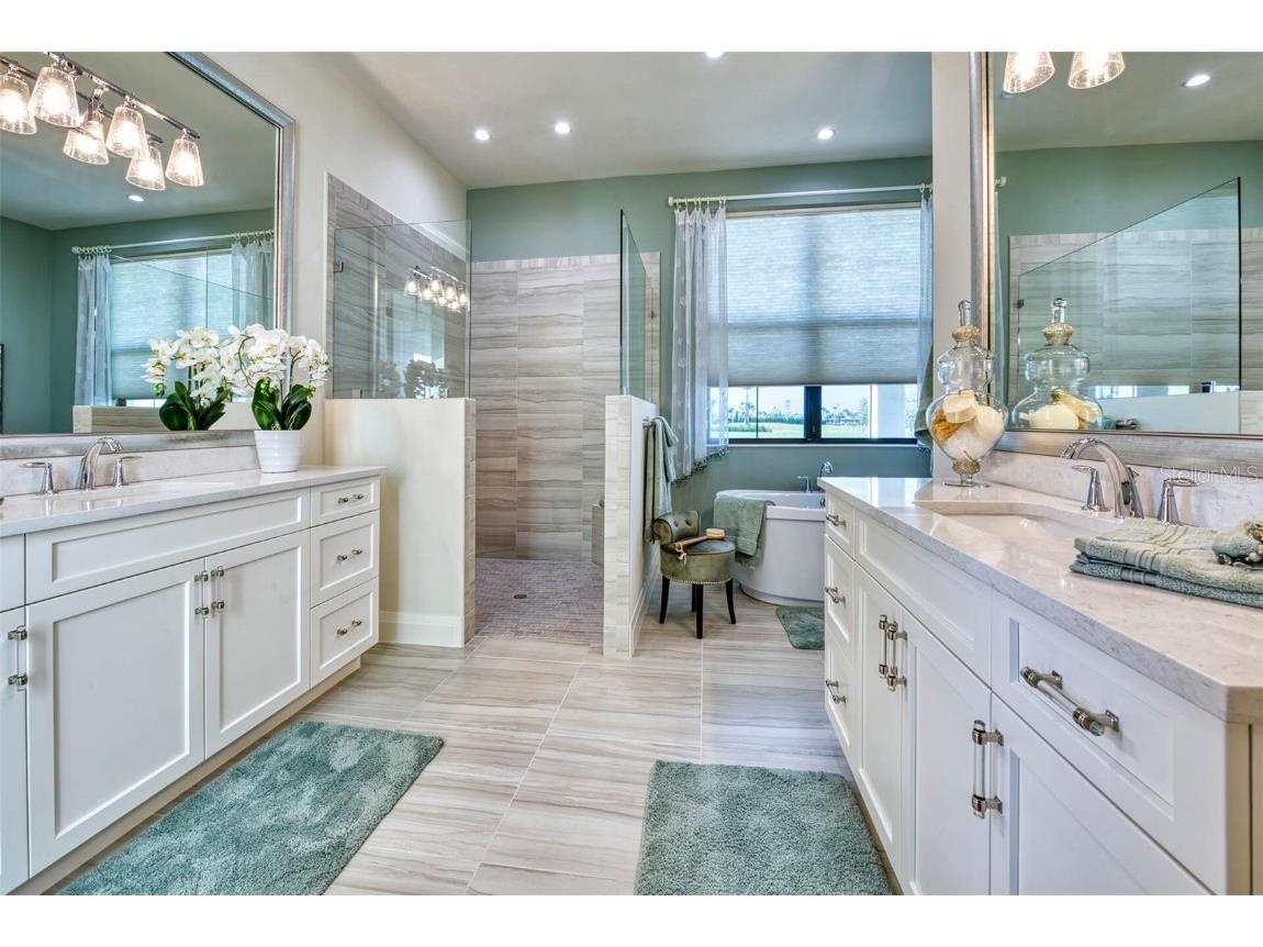 1606 4th Street E Palmetto FL 34221 - MANATEE RIVER A4666941 image7