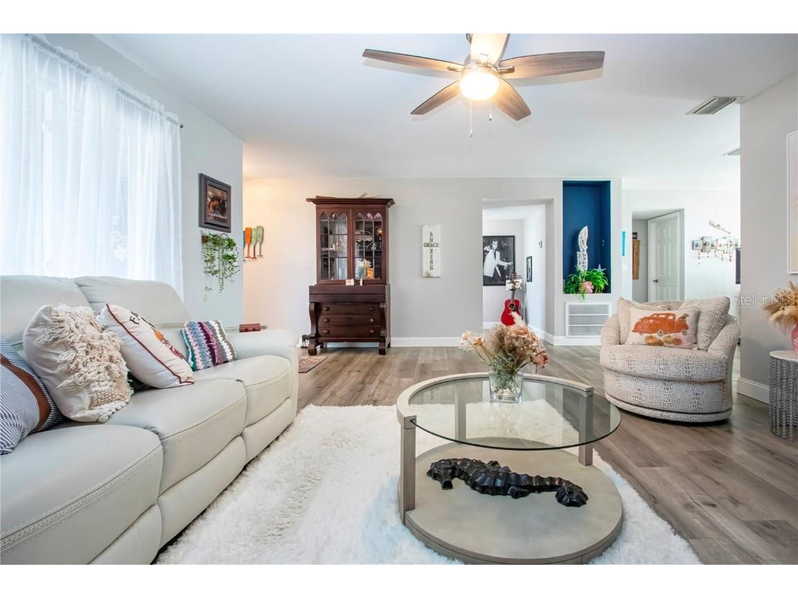 1606 Bunker Hill Drive Sun City Center FL 33573 - Middle lake TB8441356 image14