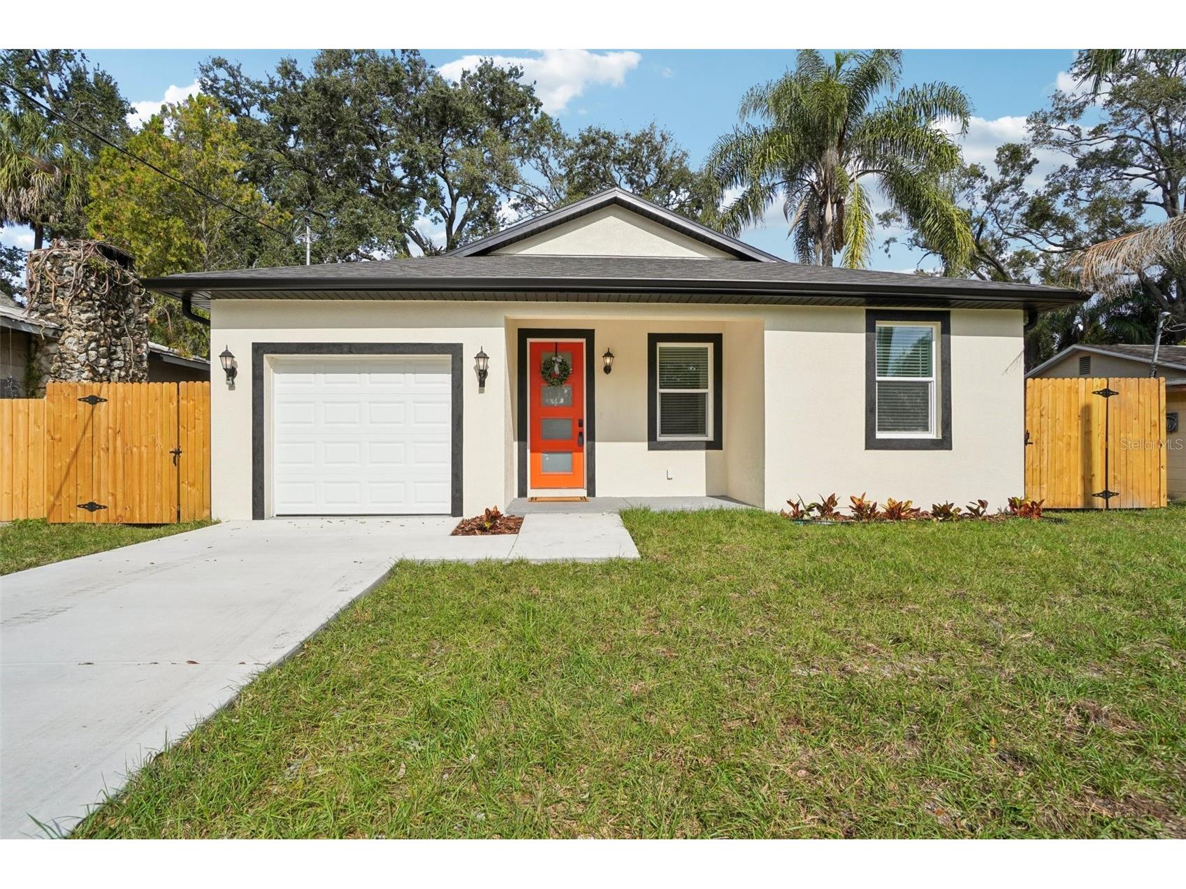 1606 E Maple Ave Tampa FL 33604 TB8454125 image1