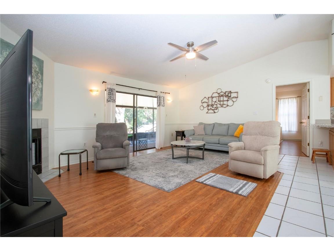 1606 Loghill Place Brandon FL 33510 A4675323 image10