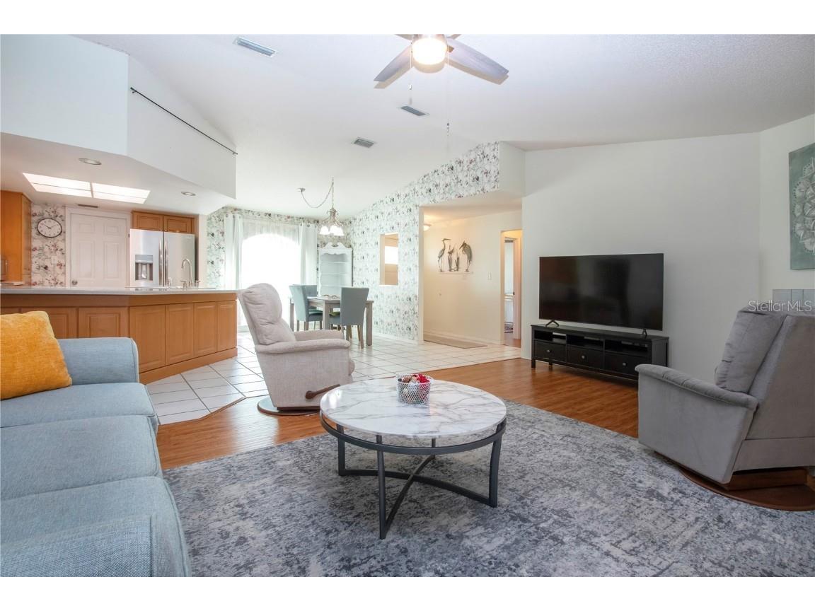 1606 Loghill Place Brandon FL 33510 A4675323 image13