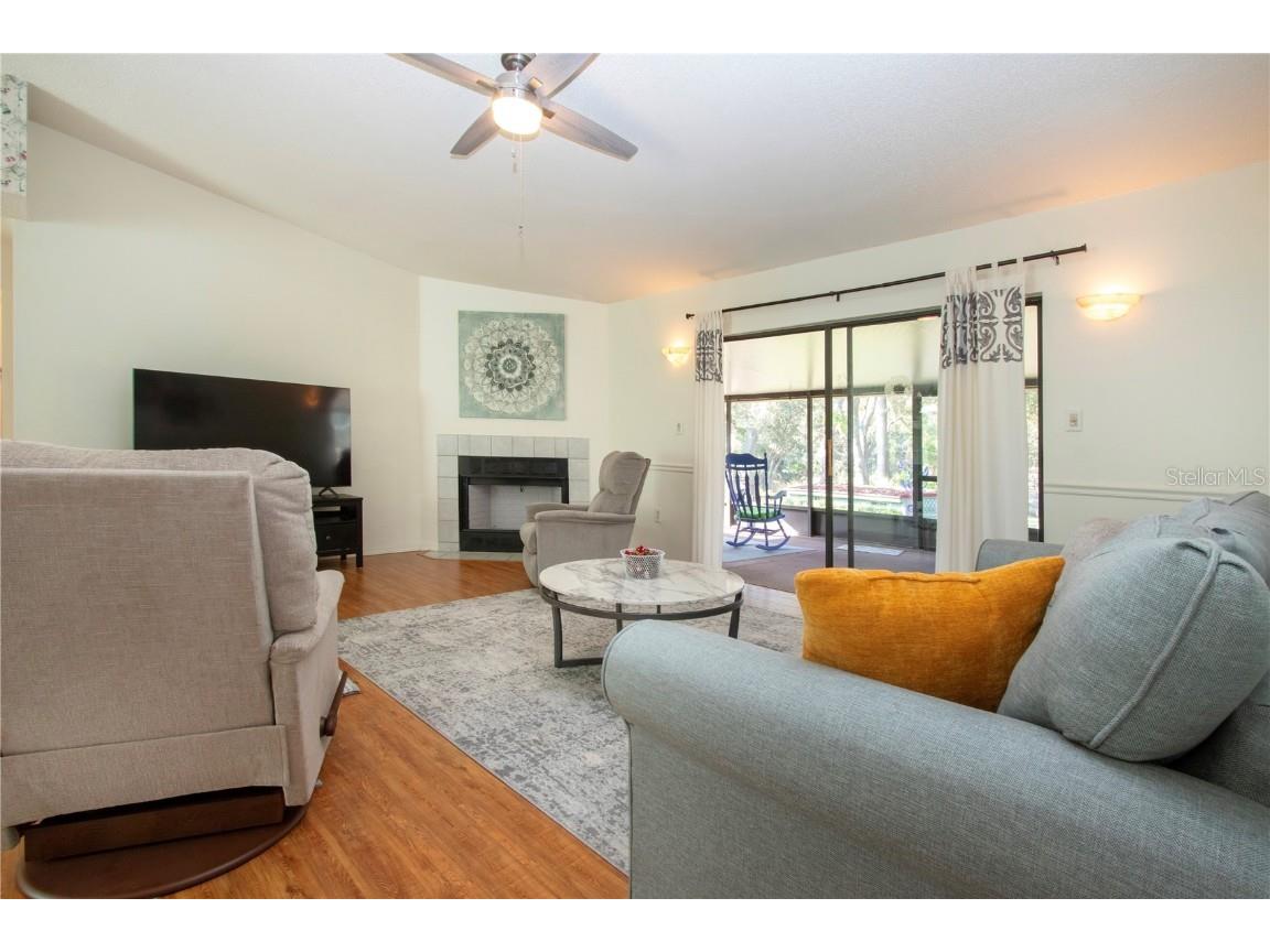 1606 Loghill Place Brandon FL 33510 A4675323 image14