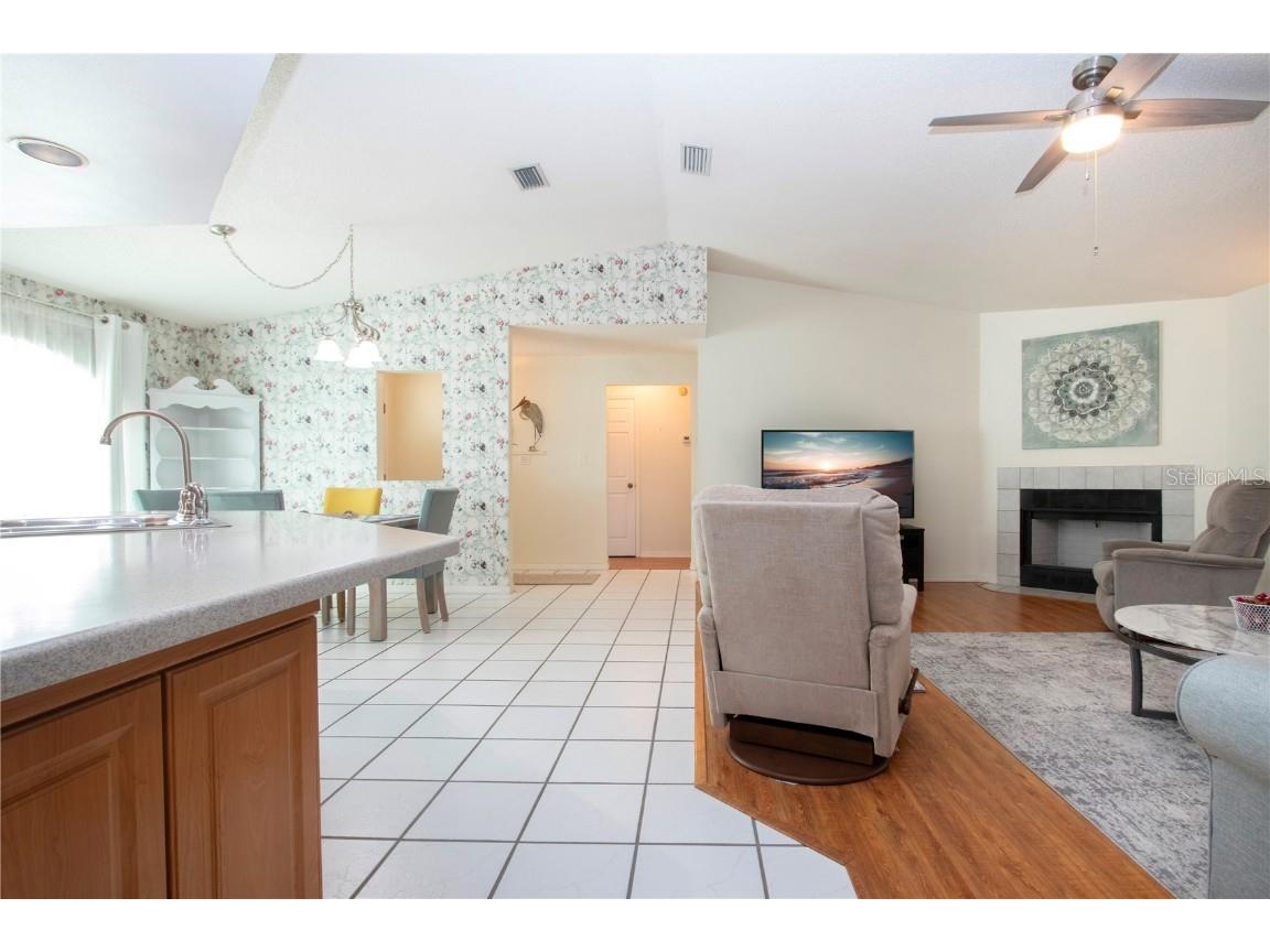 1606 Loghill Place Brandon FL 33510 A4675323 image15