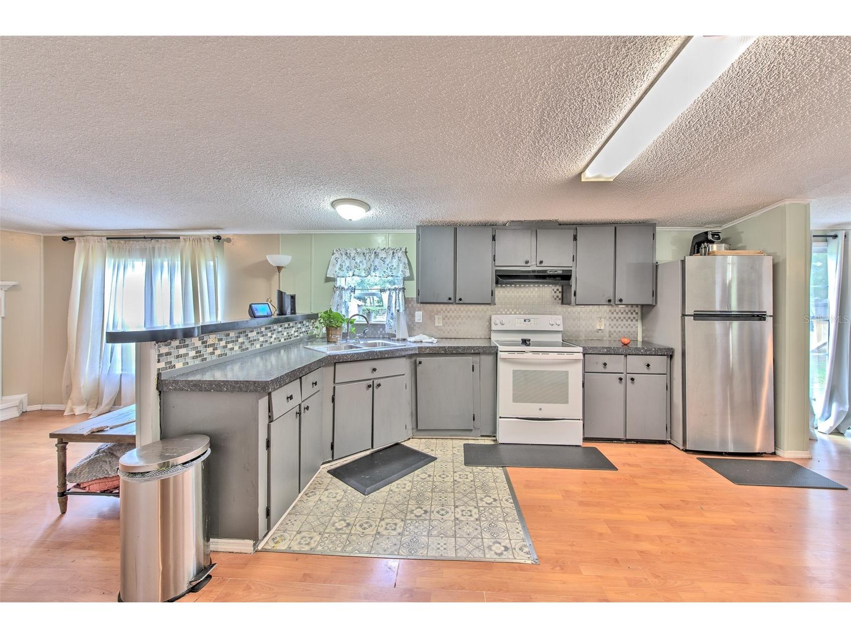 1606 N Kingsway Rd Seffner FL 33584 TB8530178 image14