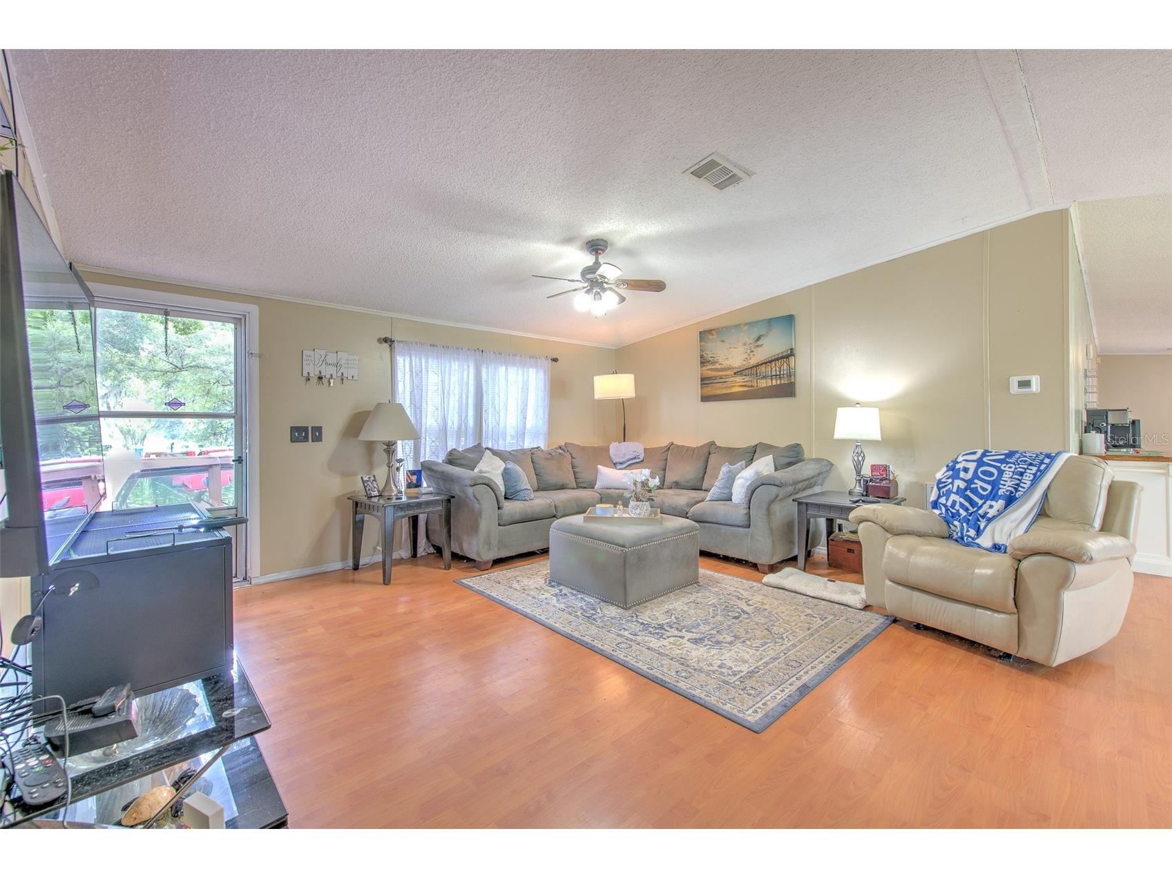 1606 N Kingsway Rd Seffner FL 33584 TB8530178 image4