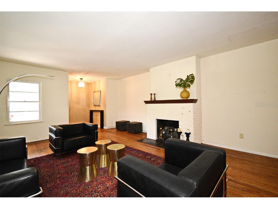 1606 Orangewood Avenue Orlando FL 32806 O6320290 image10