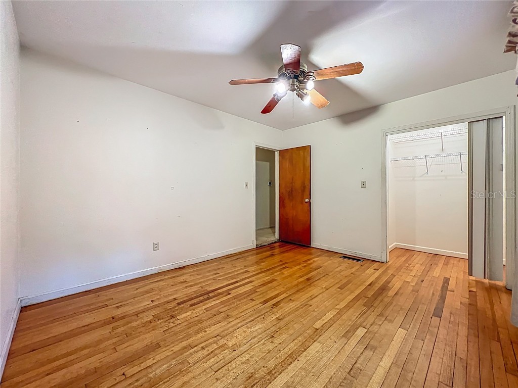 1606 Orangewood Avenue Orlando FL 32806 O6320290 image31