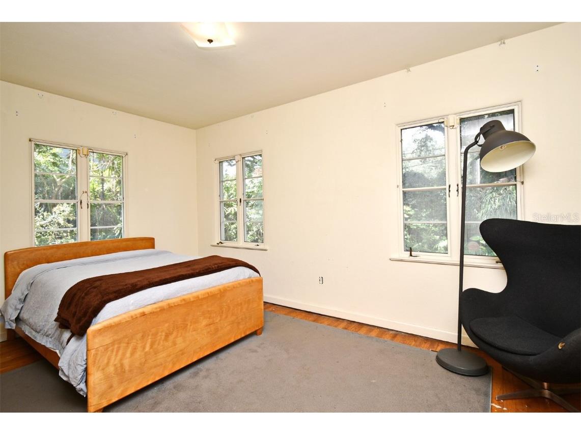 1606 Orangewood Avenue Orlando FL 32806 O6320290 image33