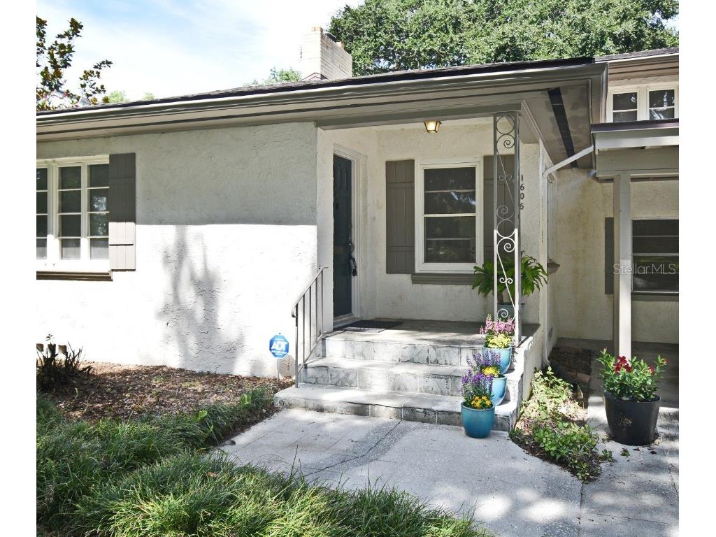 1606 Orangewood Avenue Orlando FL 32806 O6320290 image4