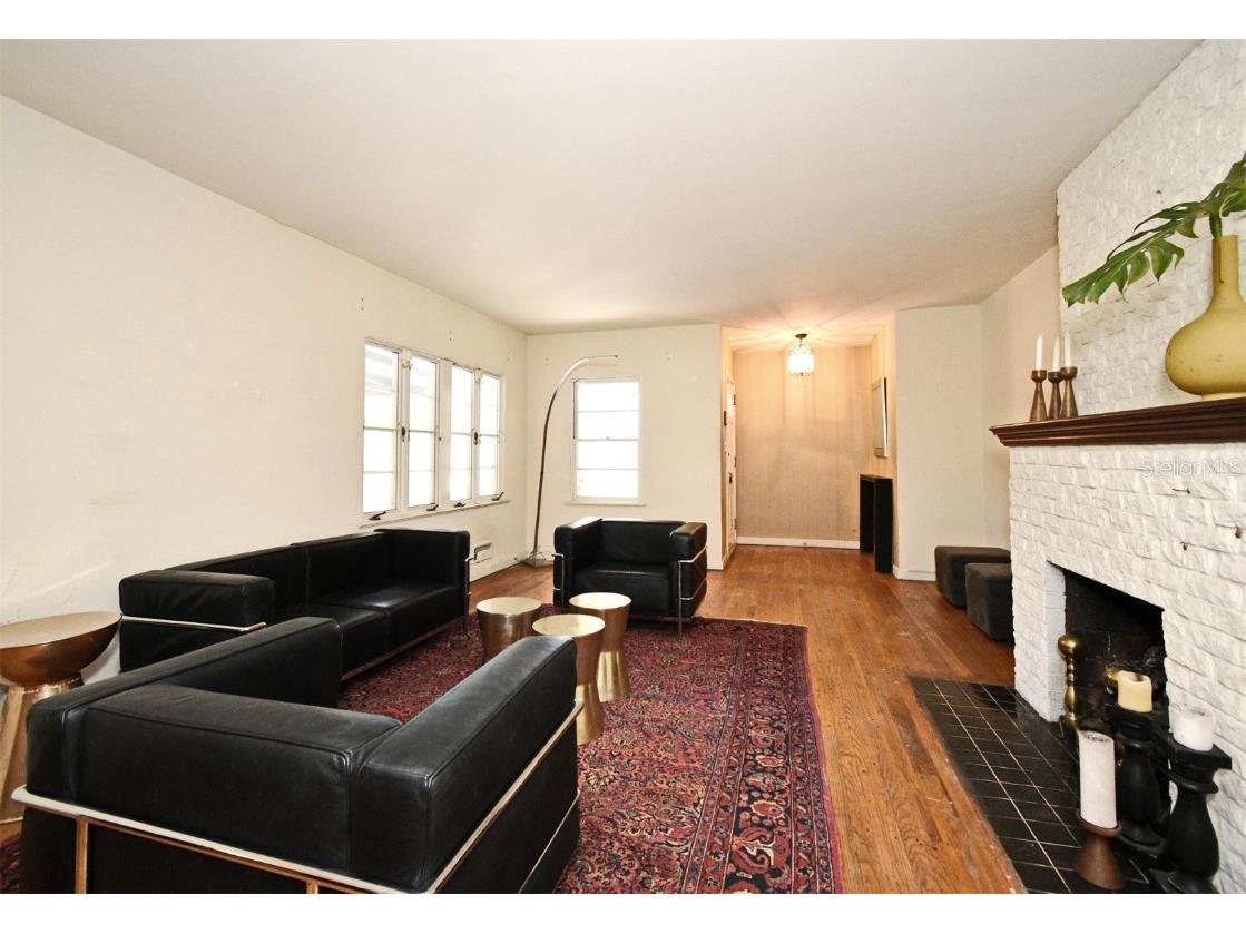 1606 Orangewood Avenue Orlando FL 32806 O6320290 image9