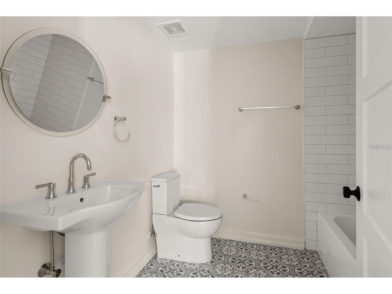 1606 Park Lake Street #9 Orlando FL 32803 O6413850 image16