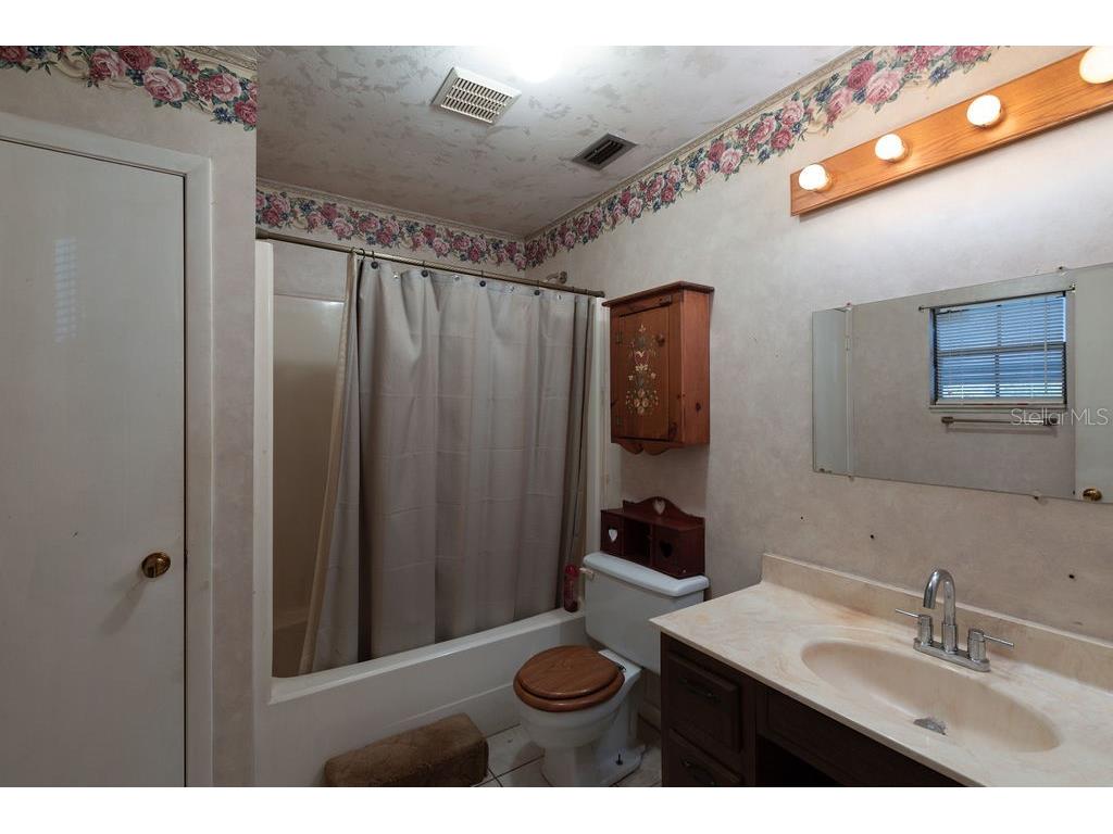 16064 SW County Road 235 Brooker FL 32622 GC537196 image19